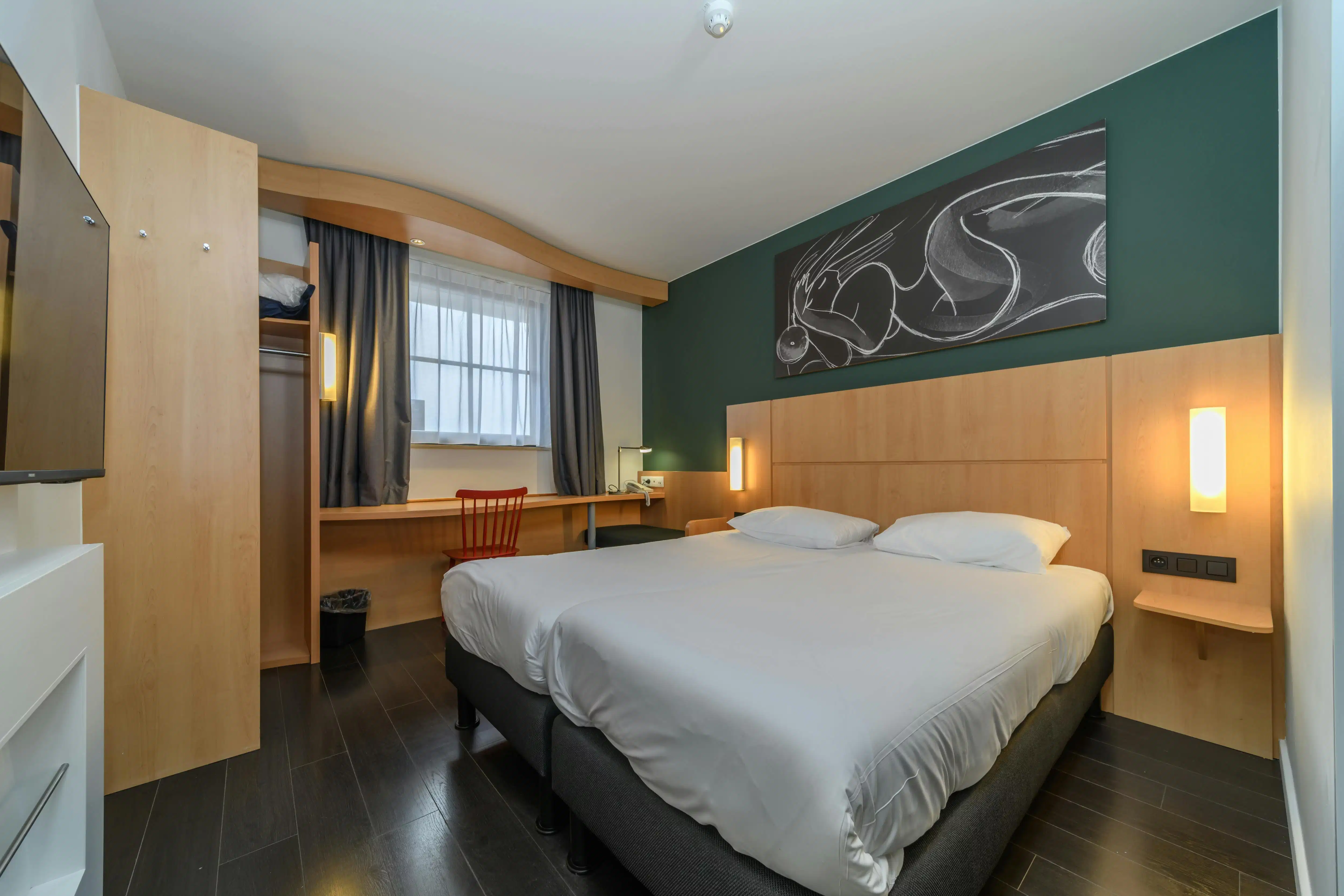 Hotelkamer te koop in Ibis De Panne foto 2