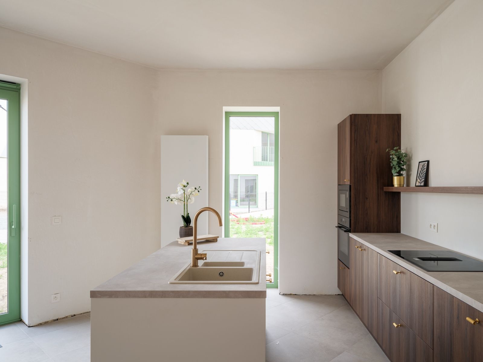 Gerenoveerd gelijkvloers 3 slpk appartement met tuin te Destelbergen foto 3