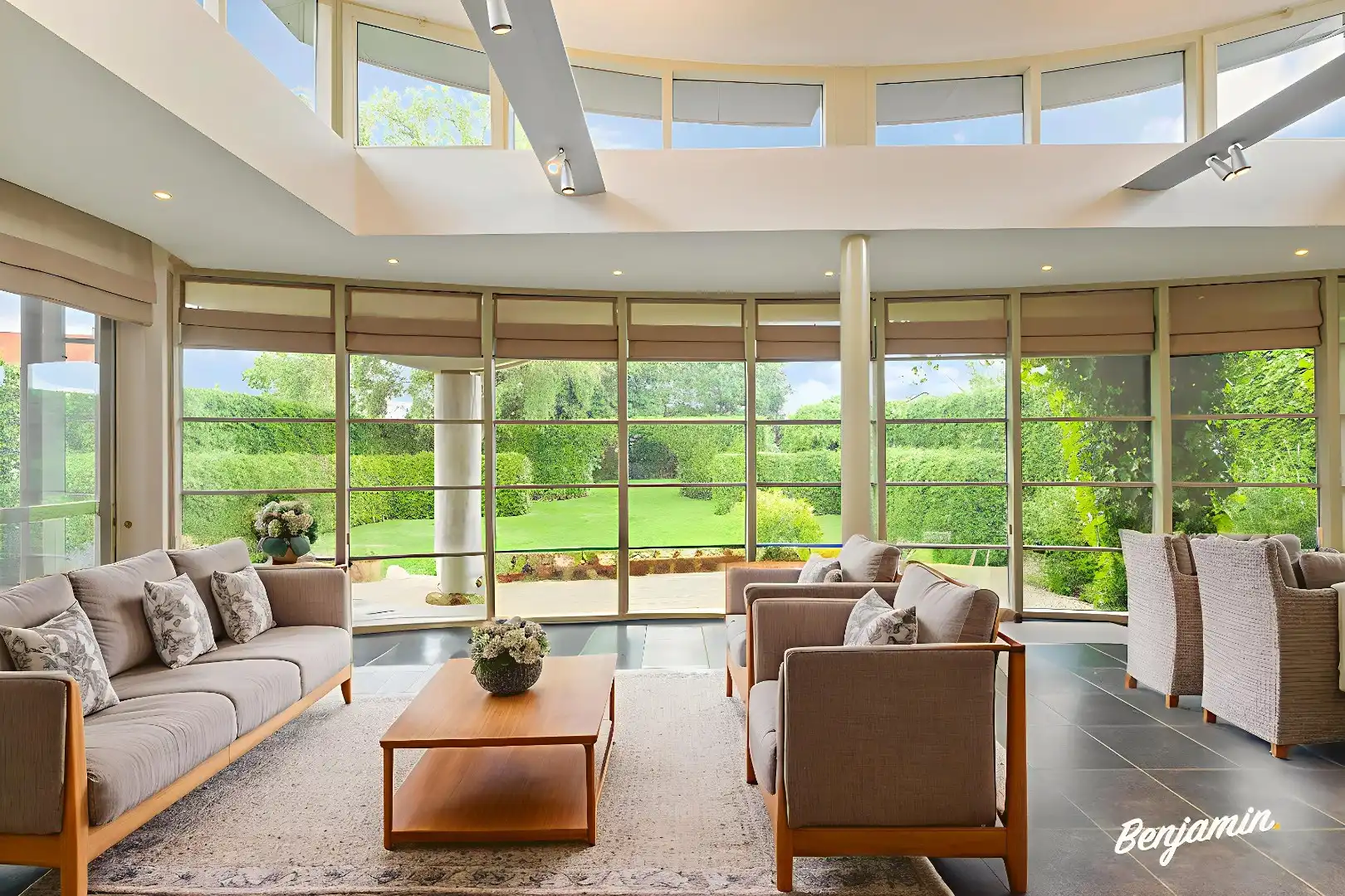 Villa met aparte praktijkruimte, zonnige tuin, garage en carport in Houthulst foto 9