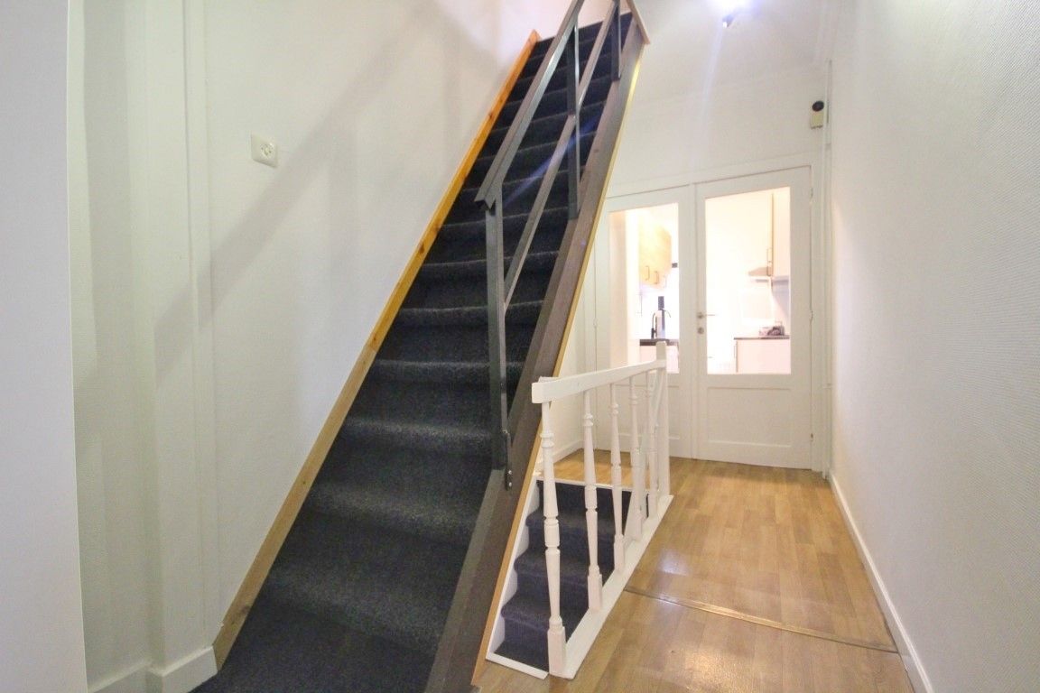 Recent vernieuwd appartement te huur in één van de gezelligste dorpen rond Sint-Truiden! foto 7