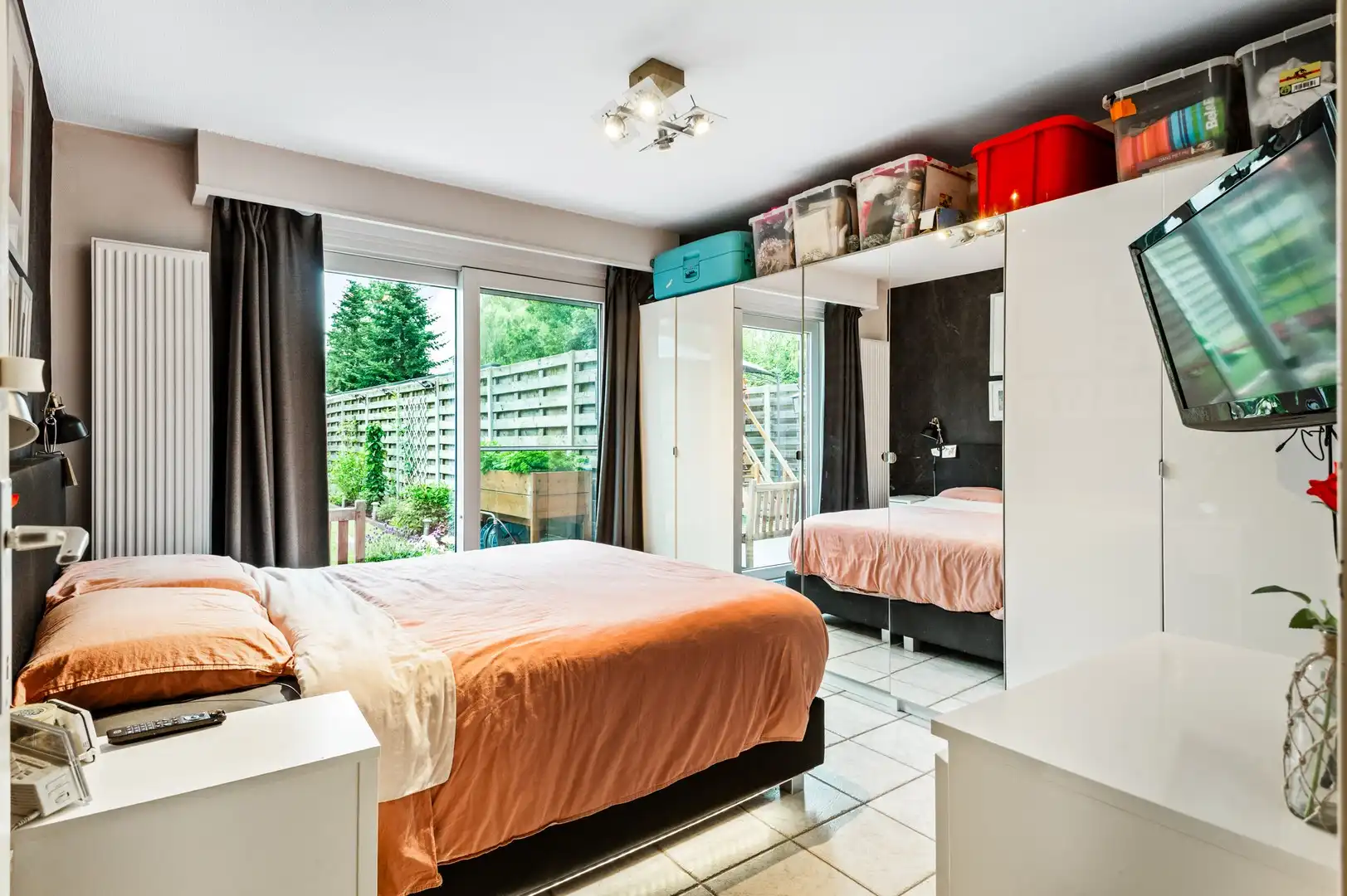 Gelijkvloers appartement met tuin en garage foto 8