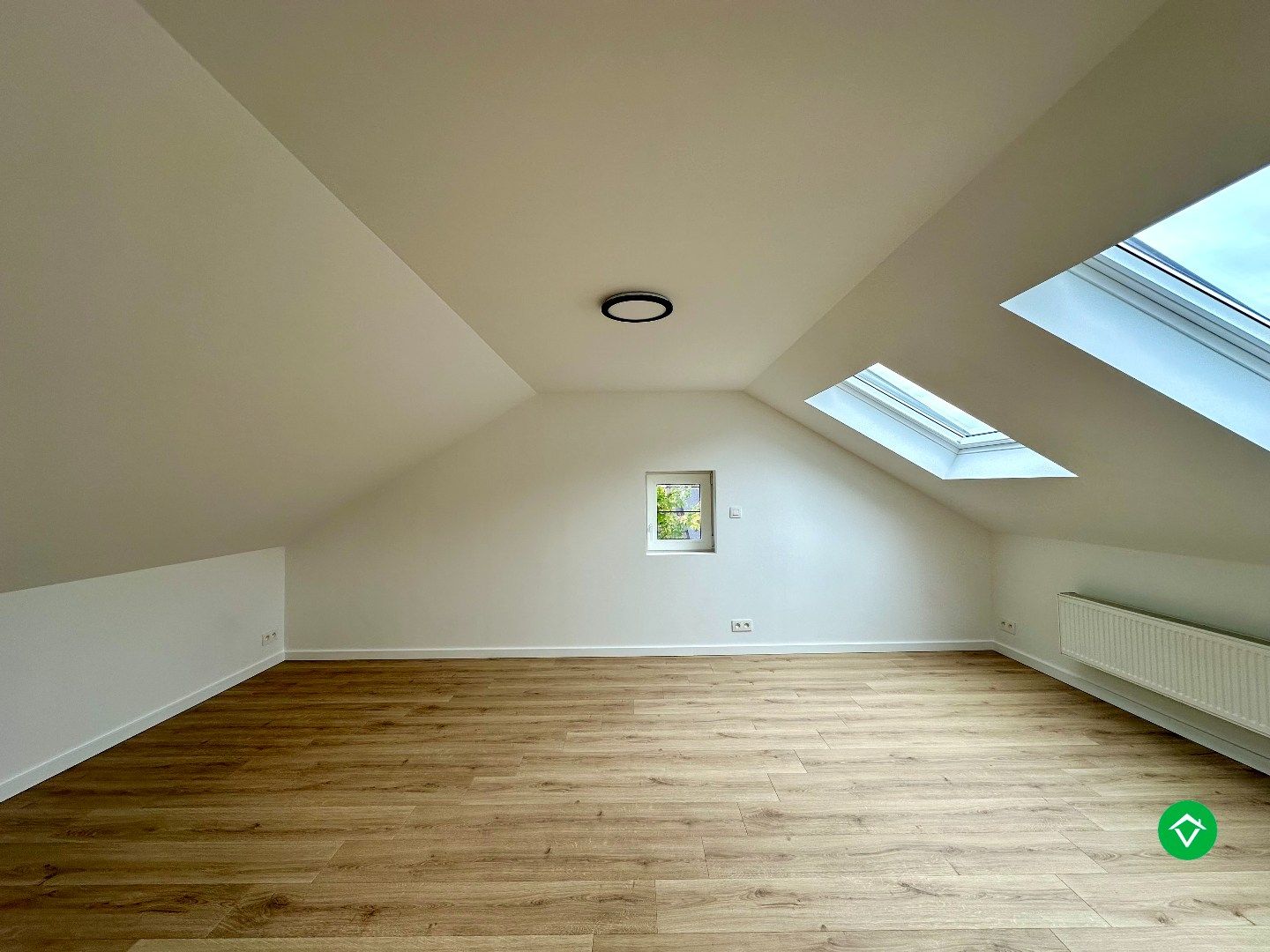 Instapklare gezinswoning met zonnige tuin, drie slaapkamers en garage te Sint-Andries foto 19