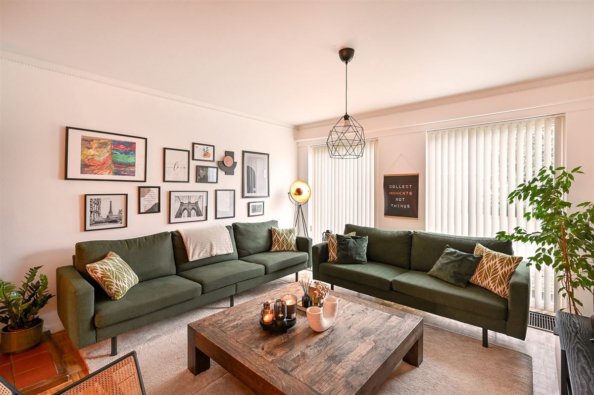 Mooi en perfect onderhouden halfopen woning te Stabroek foto 4