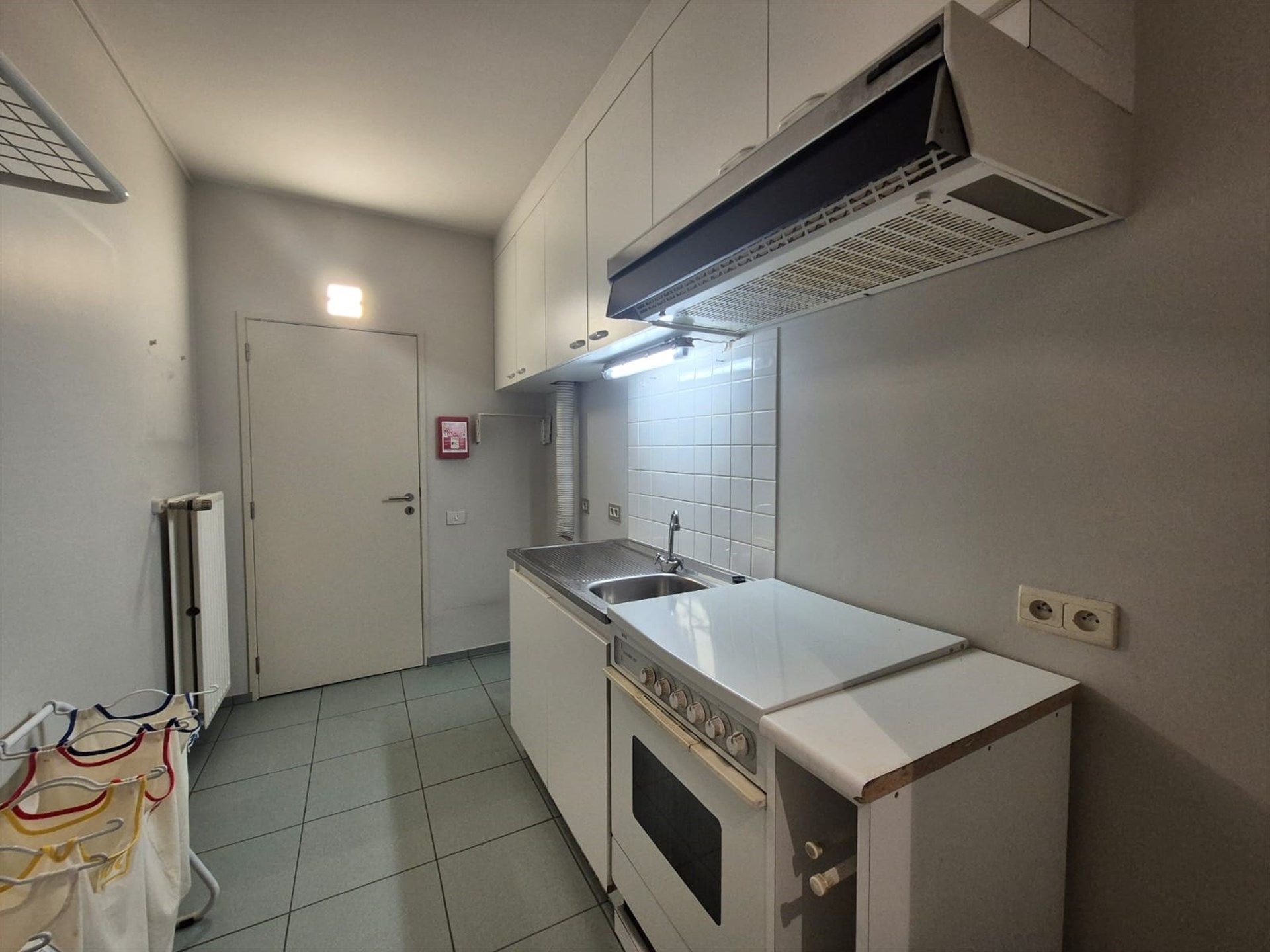 Gunstig gelegen ruime villa in groene omgeving.  foto 23