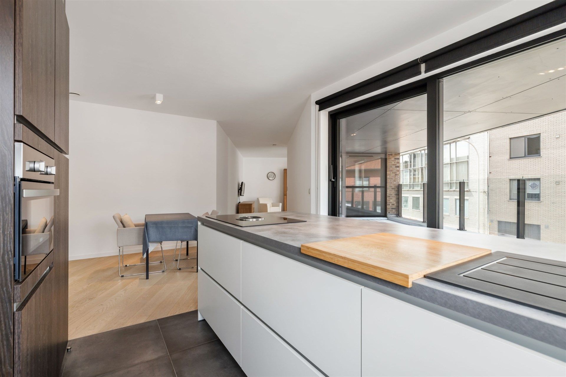 Instapklaar 1-slaapkamer appartement in het hartje van Beveren foto 10