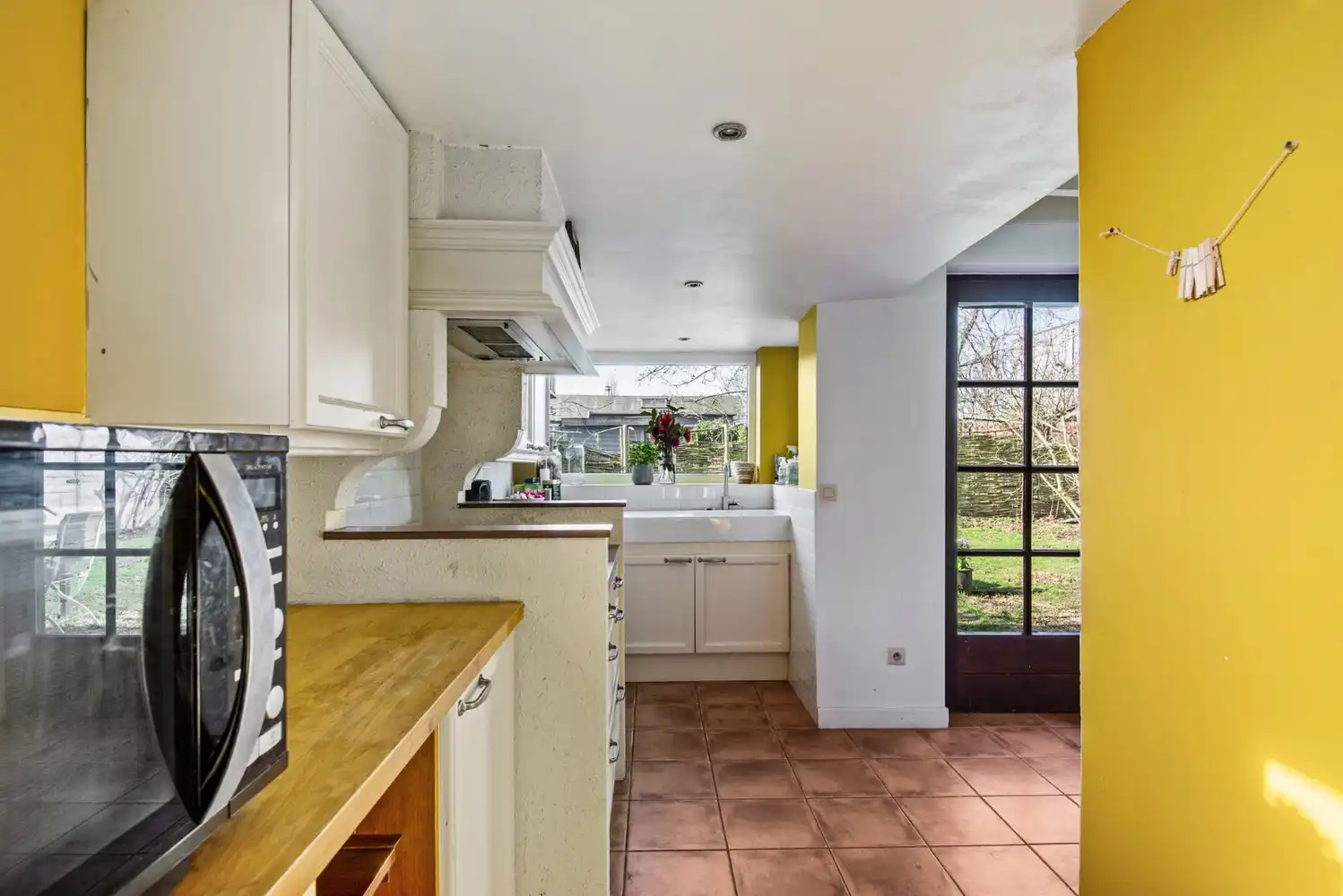 CHARMANTE OPEN BEBOUWING MET 2 SLK EN TUIN! foto 9