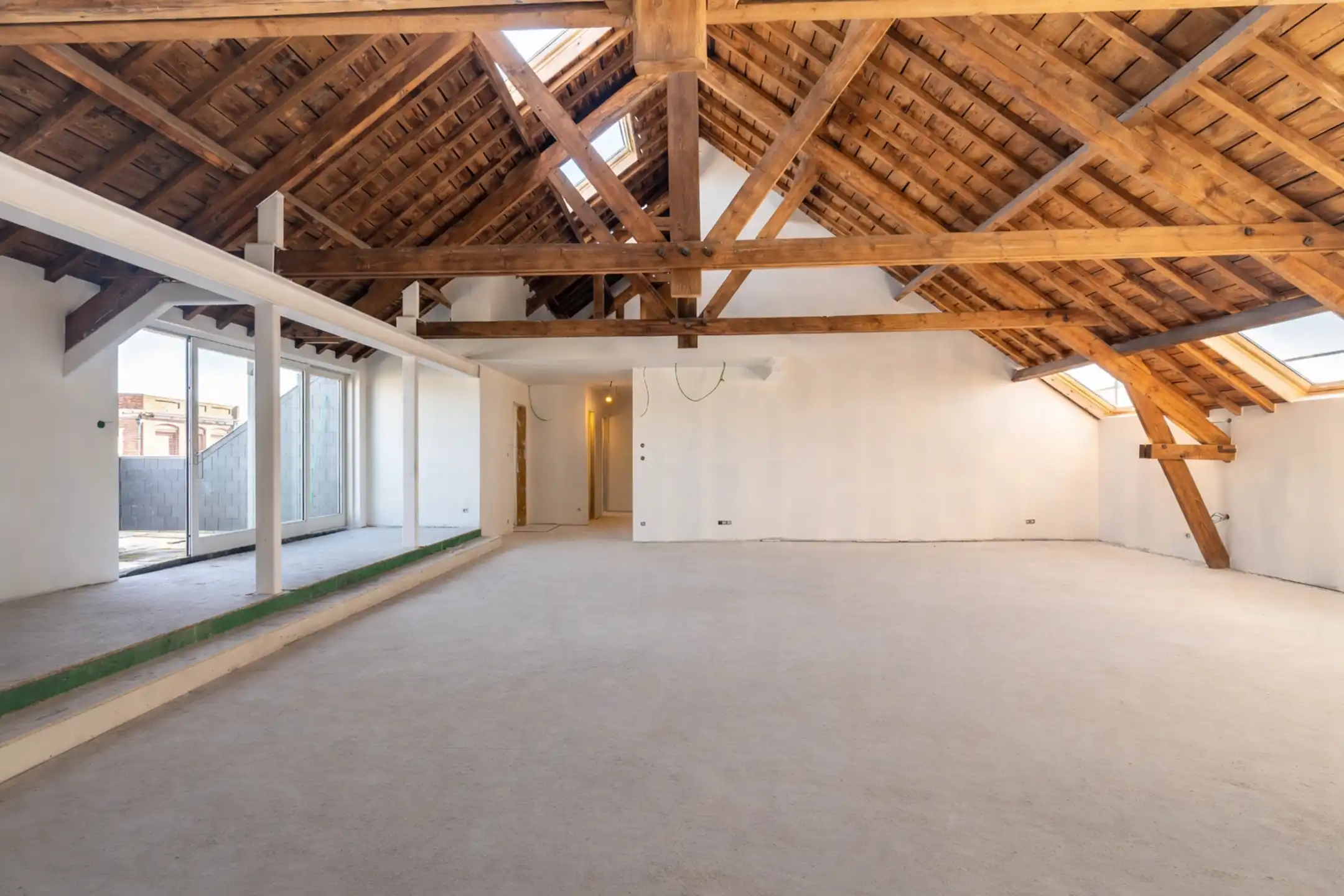 Penthouse van 264m² + terras in een uniek historisch kader foto 3