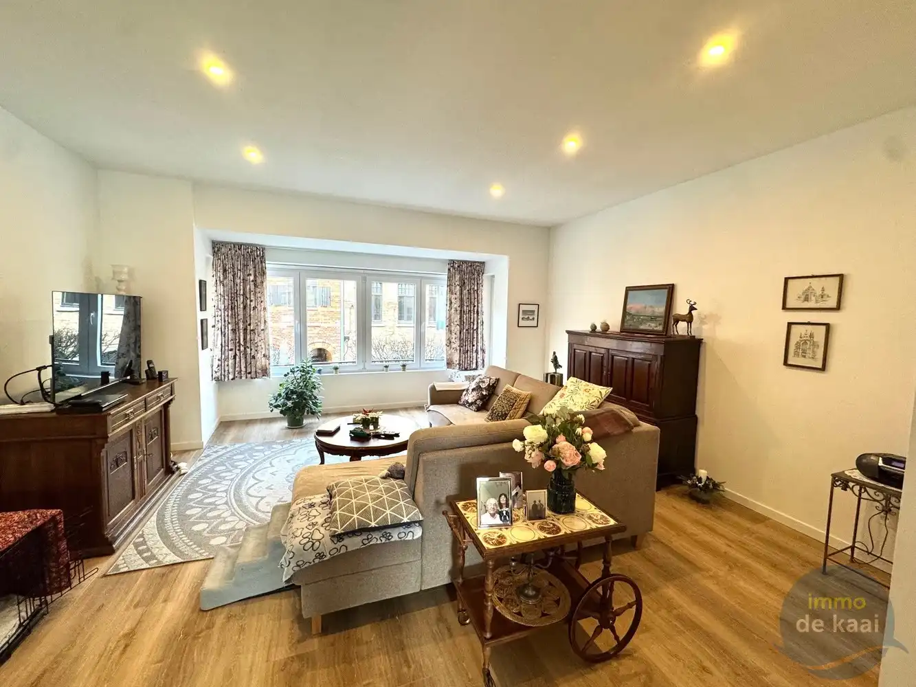 Appartement te huur foto {{pictureIndex}}