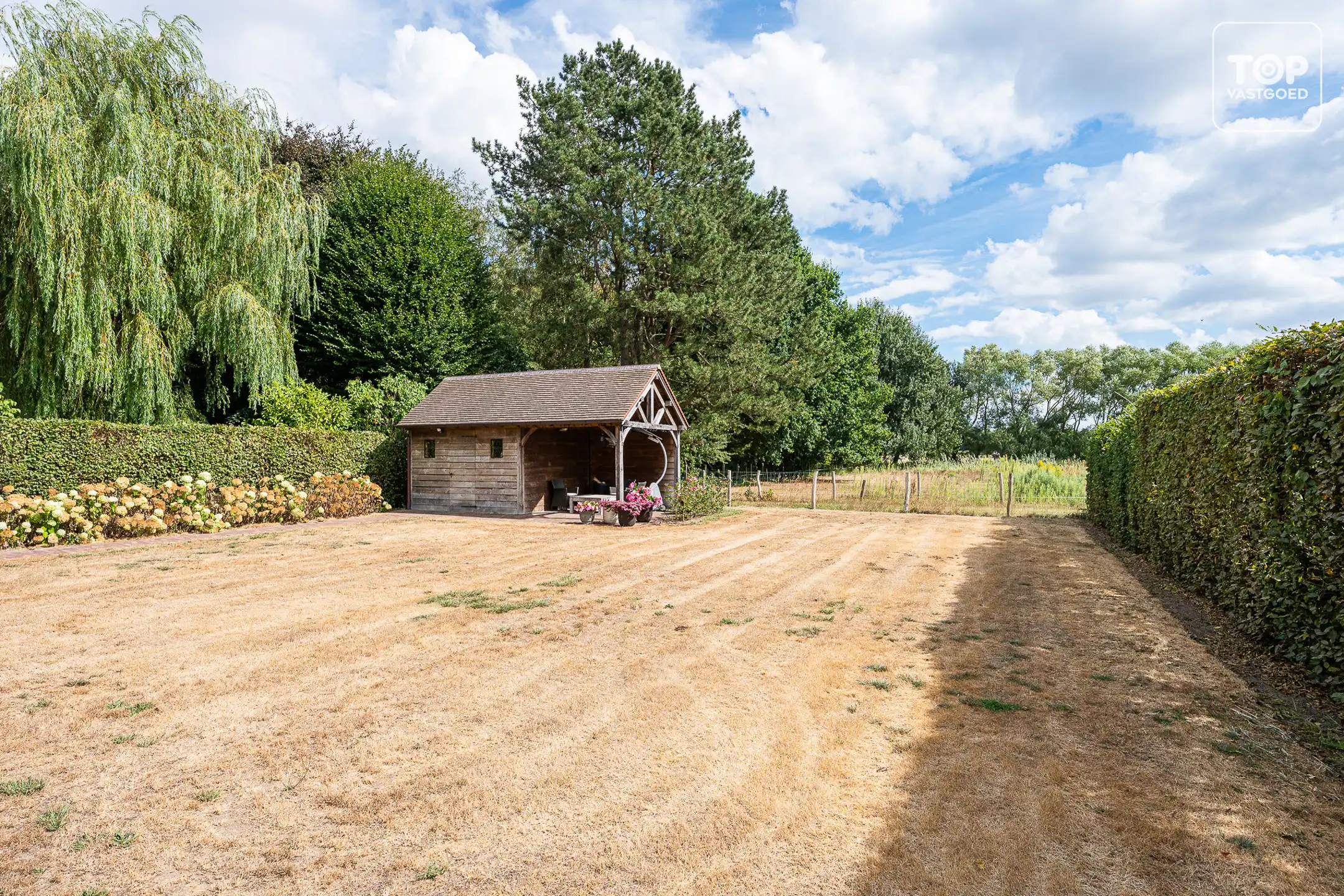 Kwalitatieve villa met 4 slaapkamers en fantastische tuin foto 27