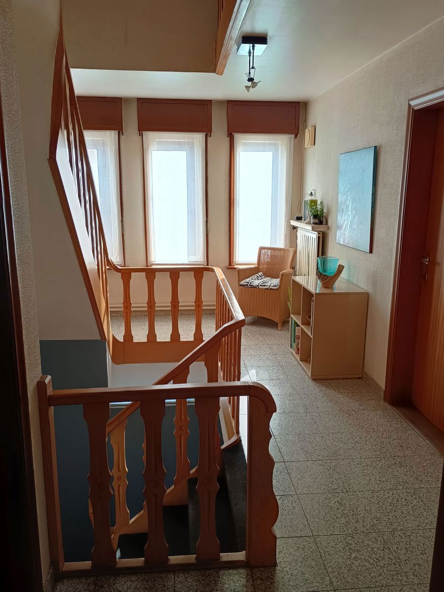 Ruime halfopen woning met tal van mogelijkheden foto 9