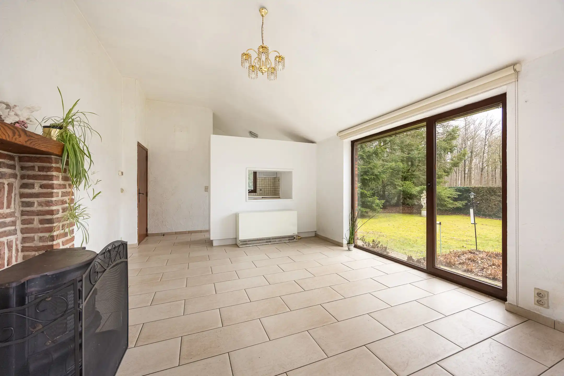 Te renoveren laagbouw gelegen op groot perceel te Merksplas. foto 13