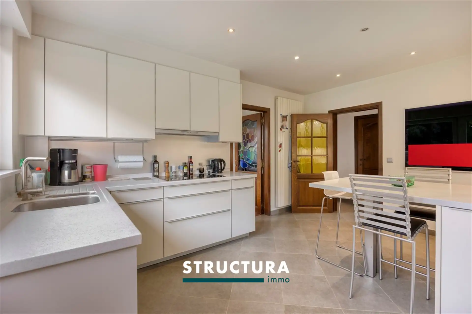 Villa met 4 slaapkamers en unieke tuin foto 8