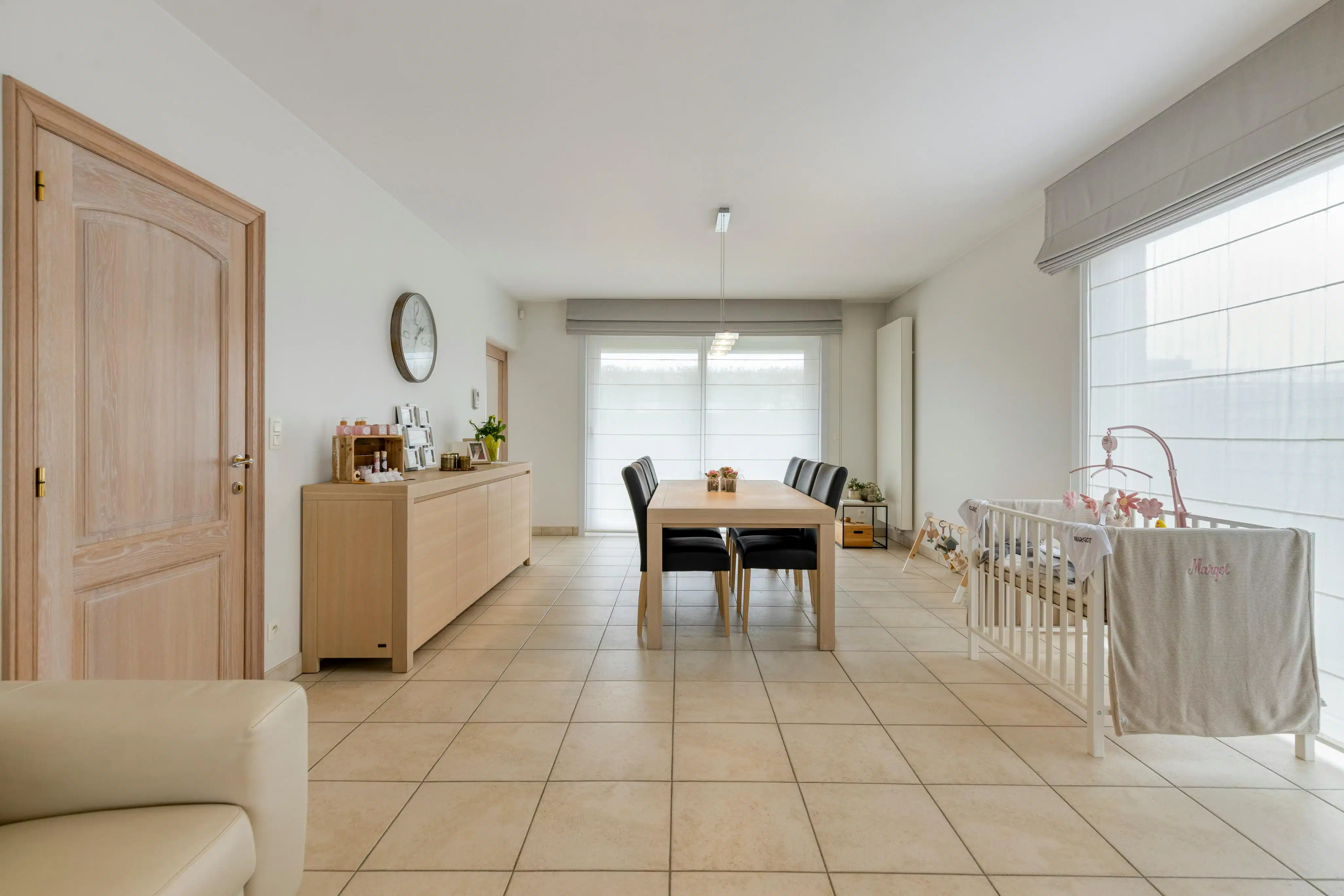 Instapklare gezinswoning in rustige wijk te Roeselare foto 4