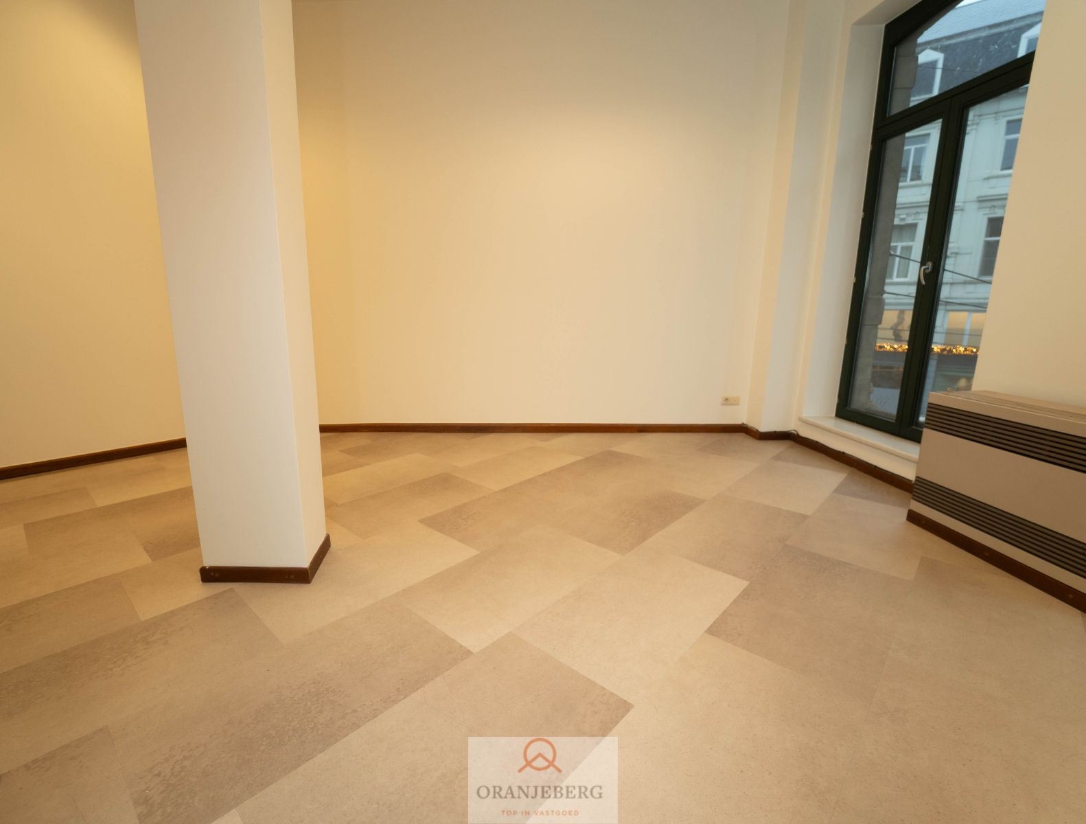 Commerciële ruimte te huur foto 8