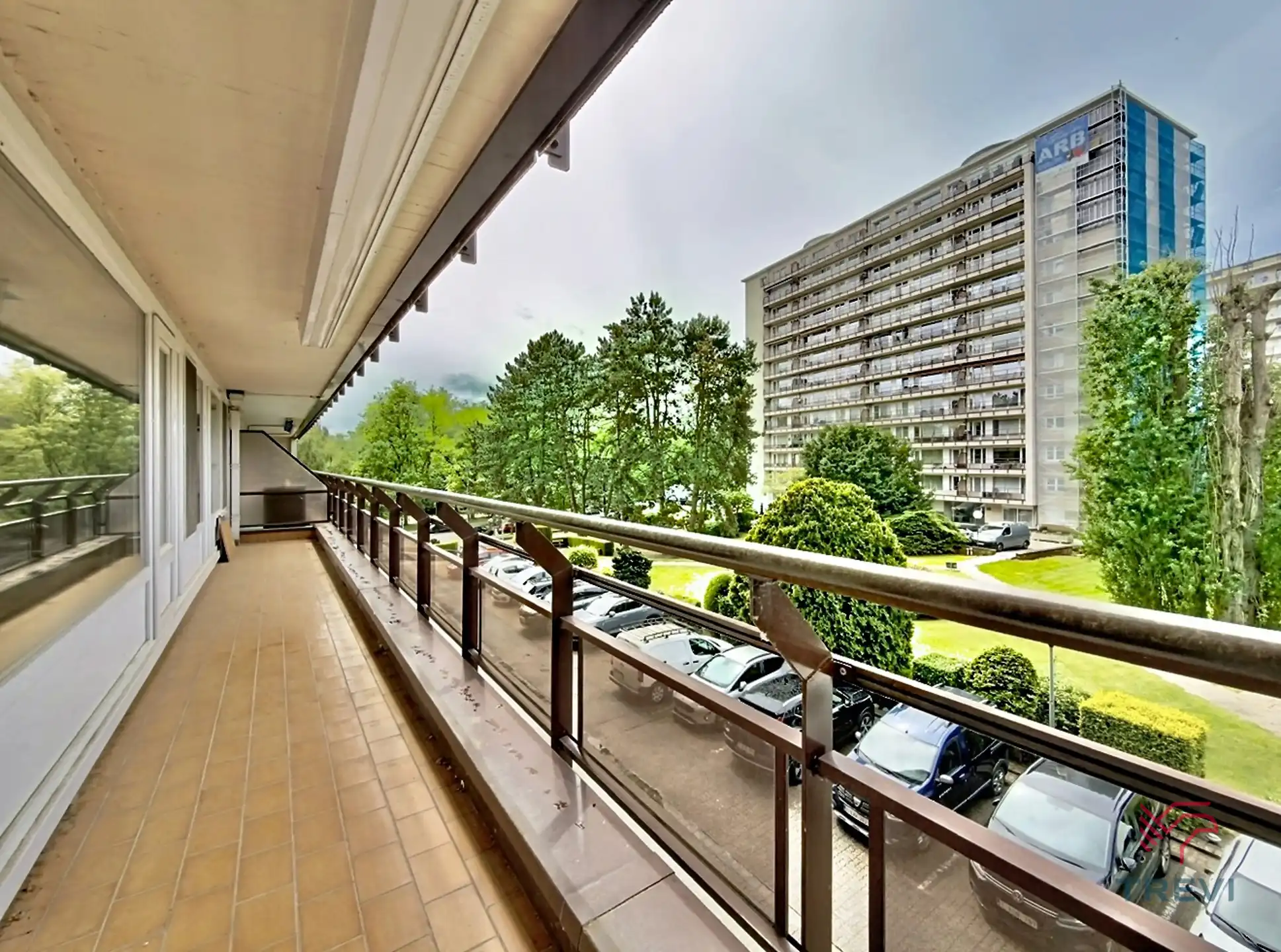 Appartement met 2 slaapkamers en terras foto 2