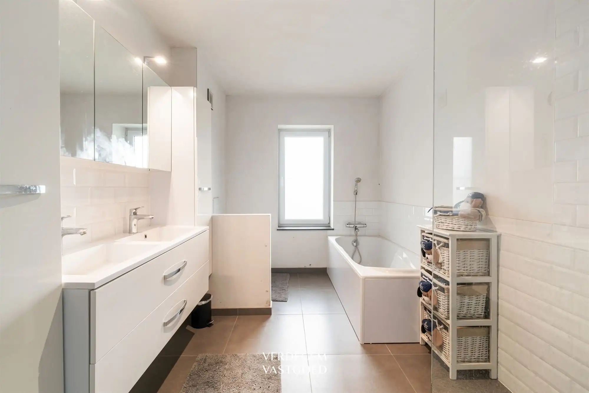 Verrassend ruime en gezellige woning met 3+1 slaapkamers en zicht op de velden, EPC A foto 14