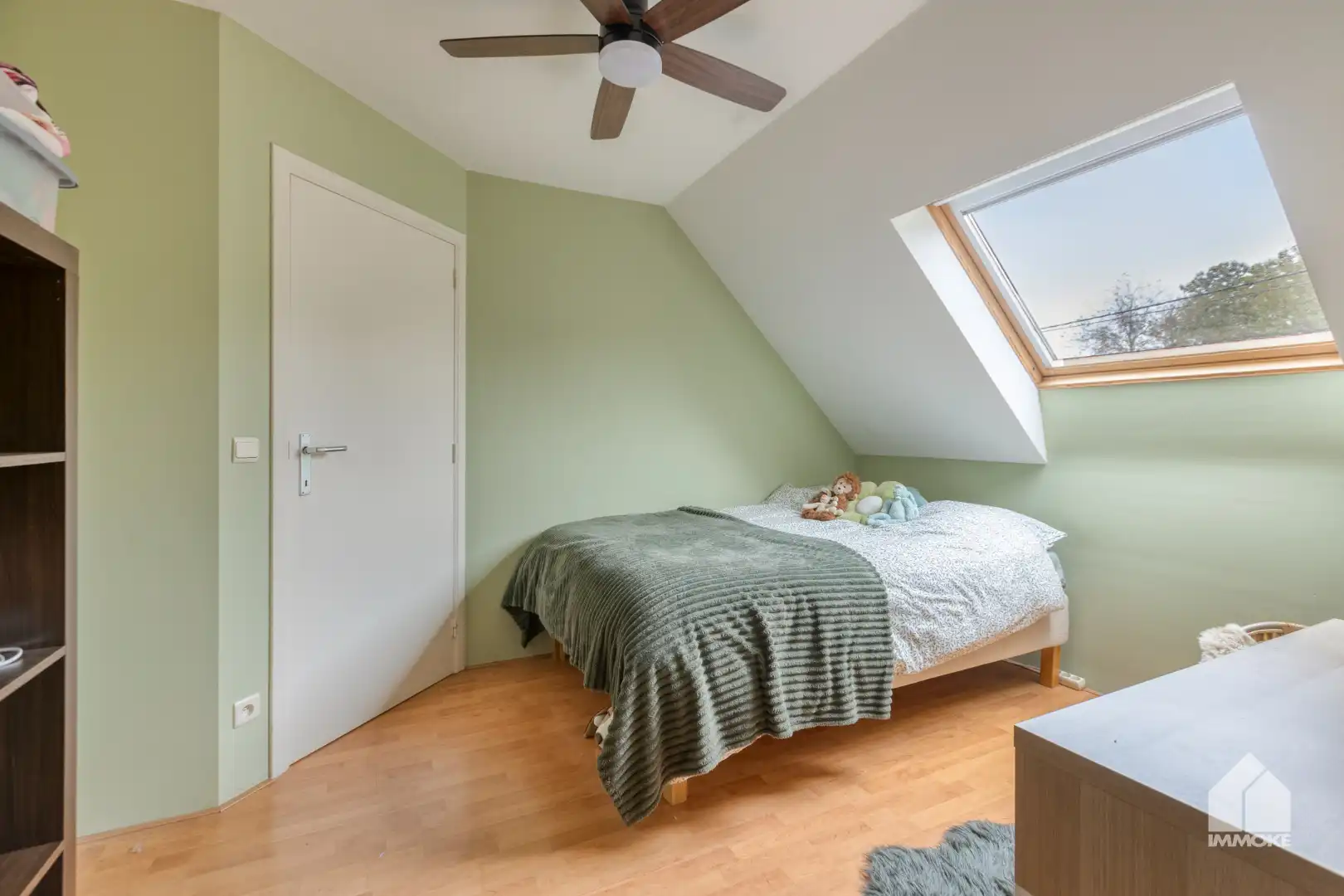 Volledig gerenoveerde, energiezuinige langgevelhoeve op riant perceel van 76 are. foto 27
