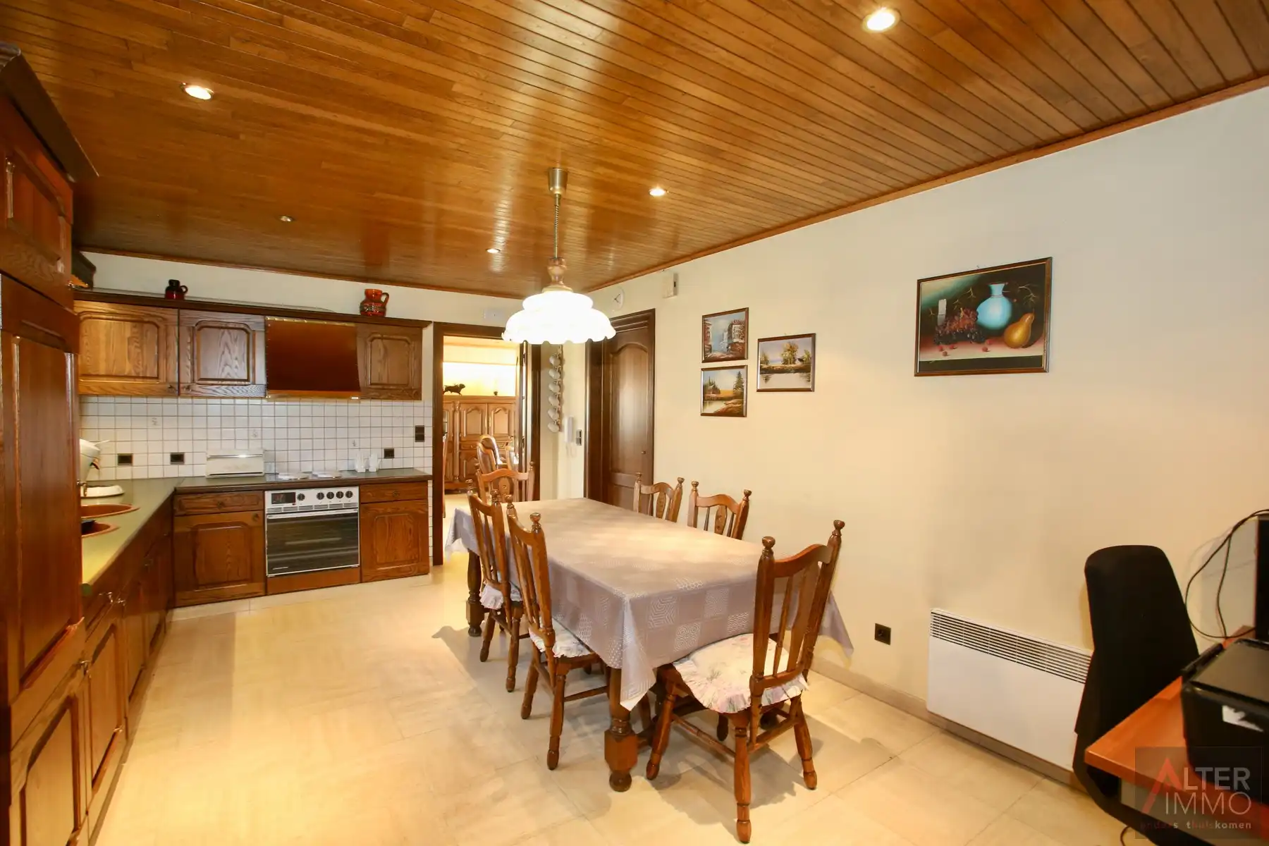 Opportuniteit! Gelijkvloerse woning met 3 slaapkamers op een groot en breed perceel (30 m) van 25a 65ca - EPC makkelijk te verbeteren! foto 14