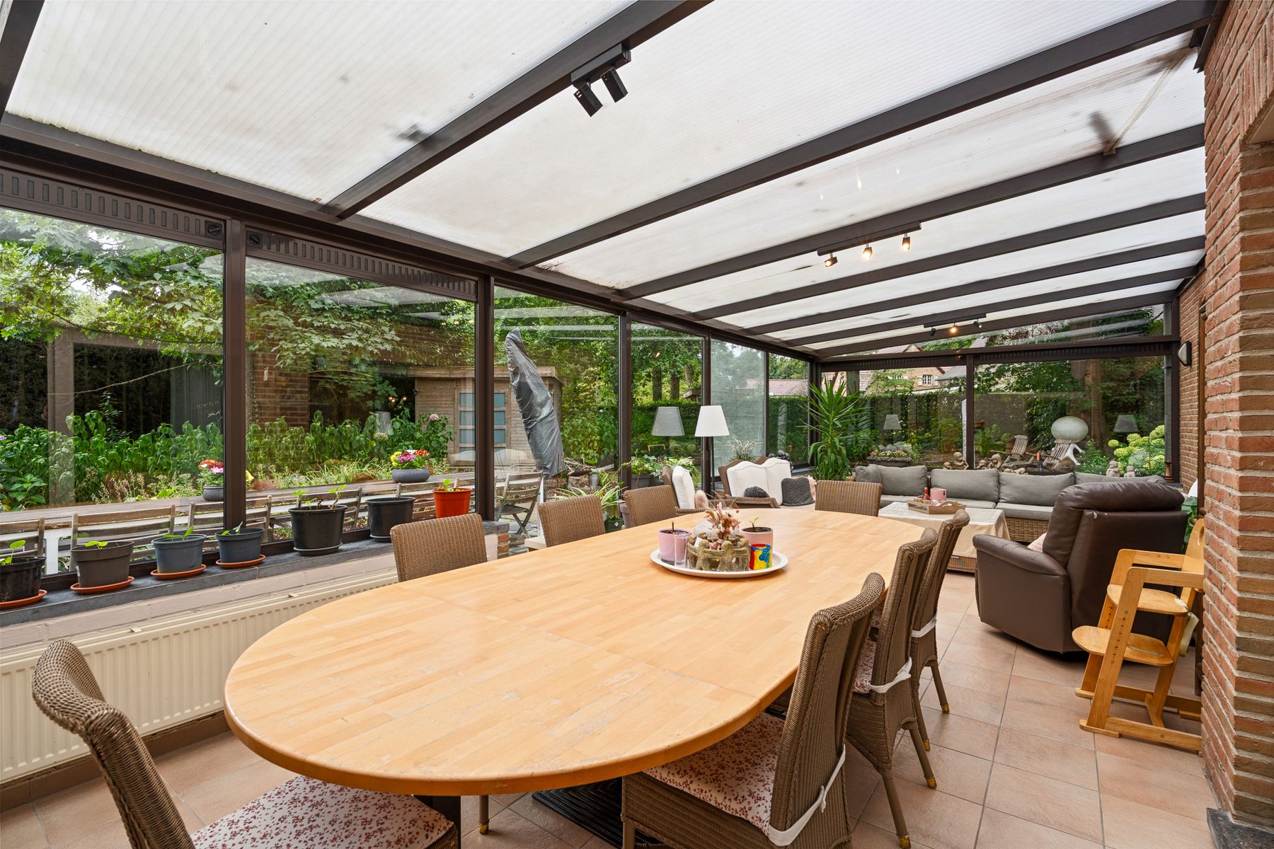 Ruime gezinswoning met grote tuin en topligging in Aalter foto 10