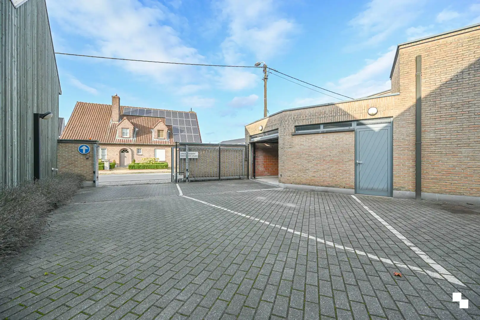 Opbrengsteigendom nabij centrum van Desselgem foto 32