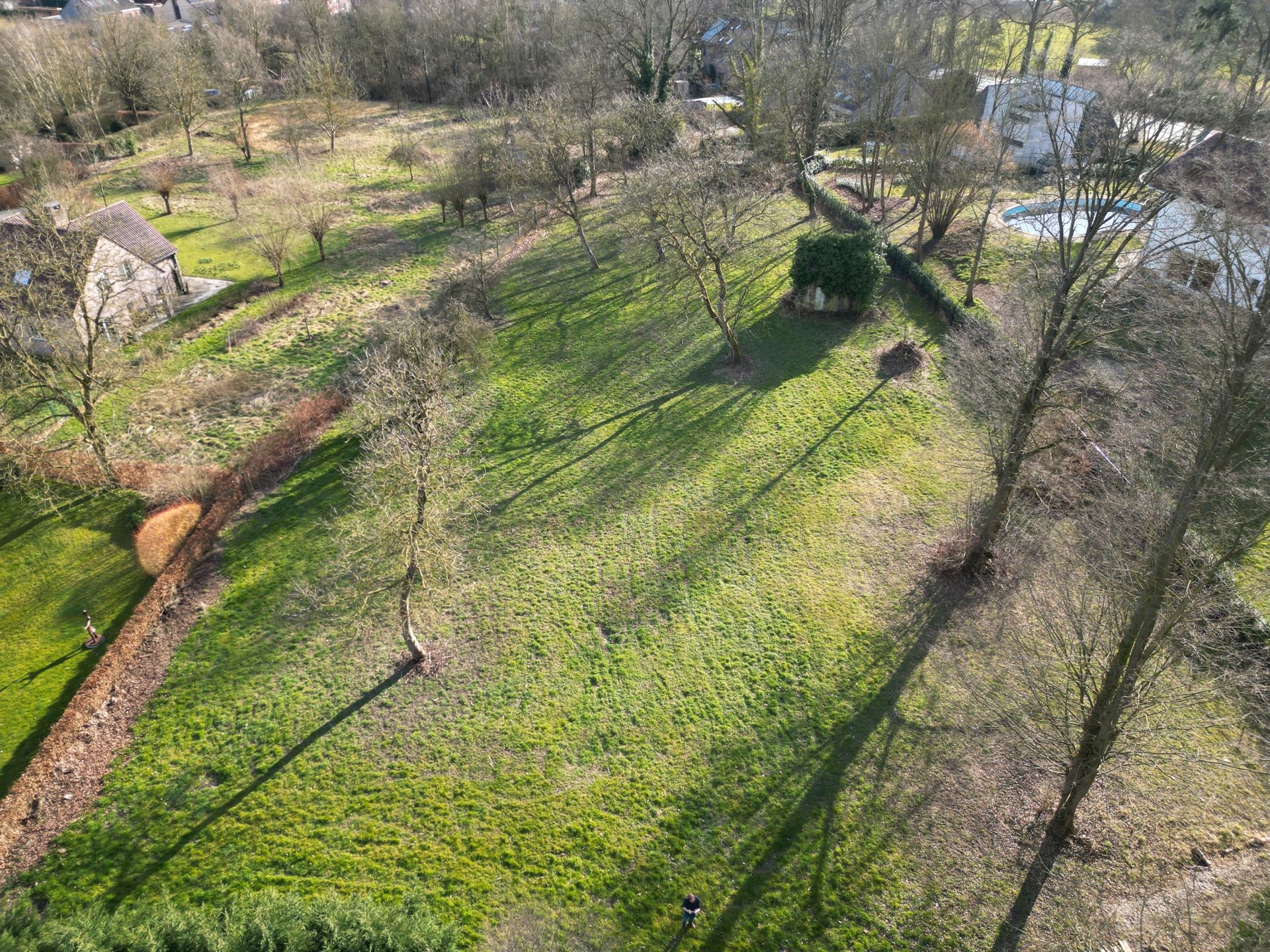Achteringelegen perceel bouwgrond van 42A19CA foto {{pictureIndex}}