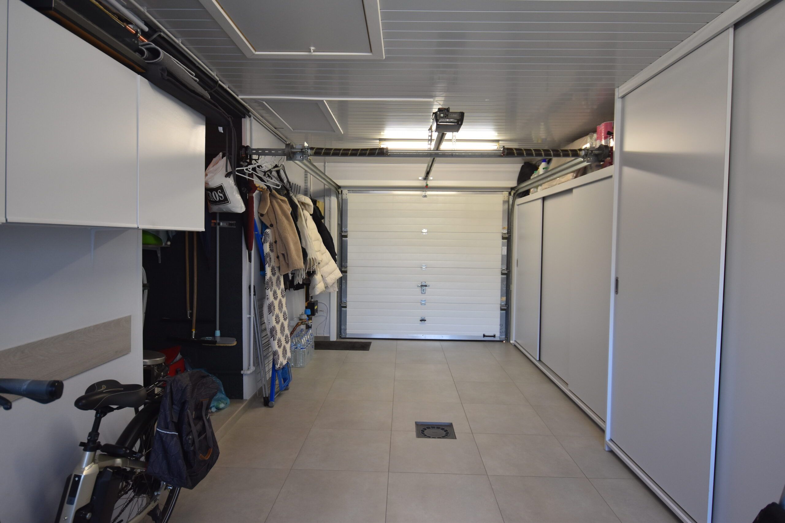 Gerenoveerde halfopen bebouwing met 3 slaapkamers in Sinaai foto 18