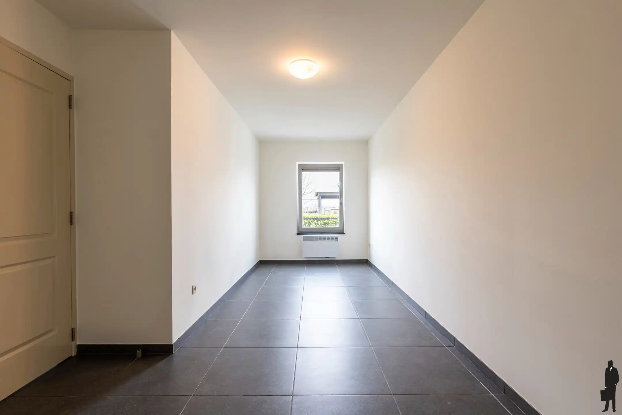 Instapklaar 2-slaapkamer appartement foto 8