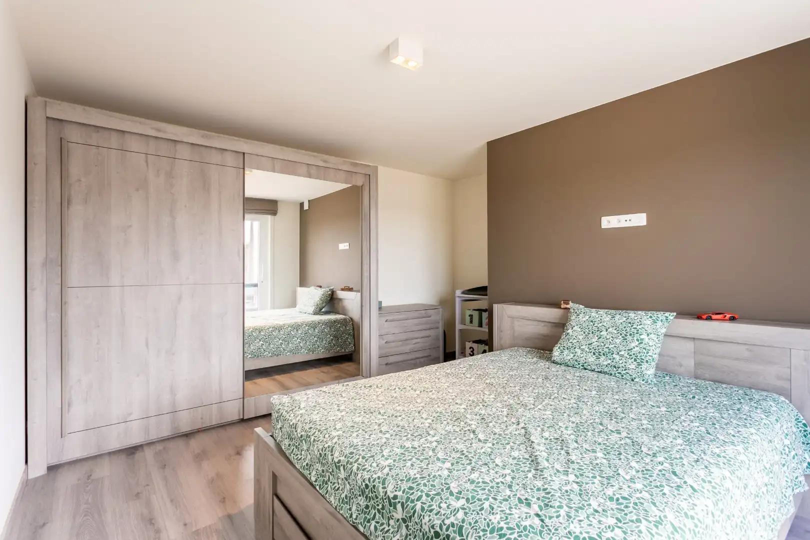 Stijlvol en energiezuinig duplexappartement in Halle foto 20