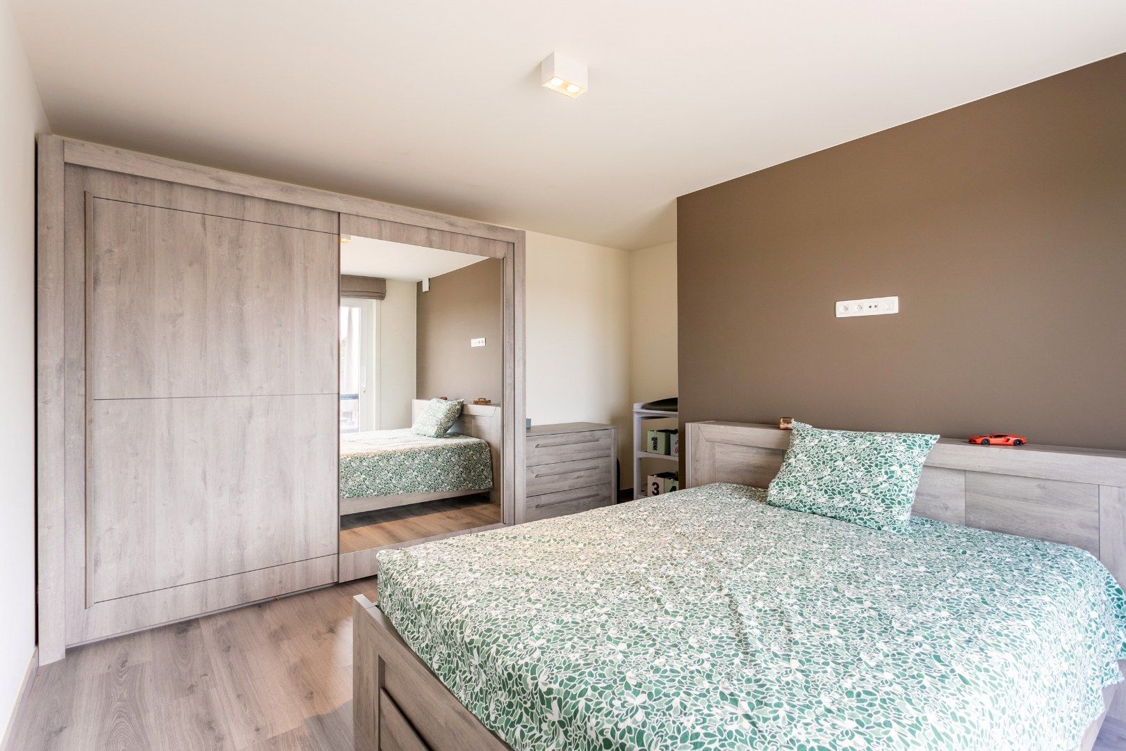 Stijlvol en energiezuinig duplexappartement in Halle foto 12