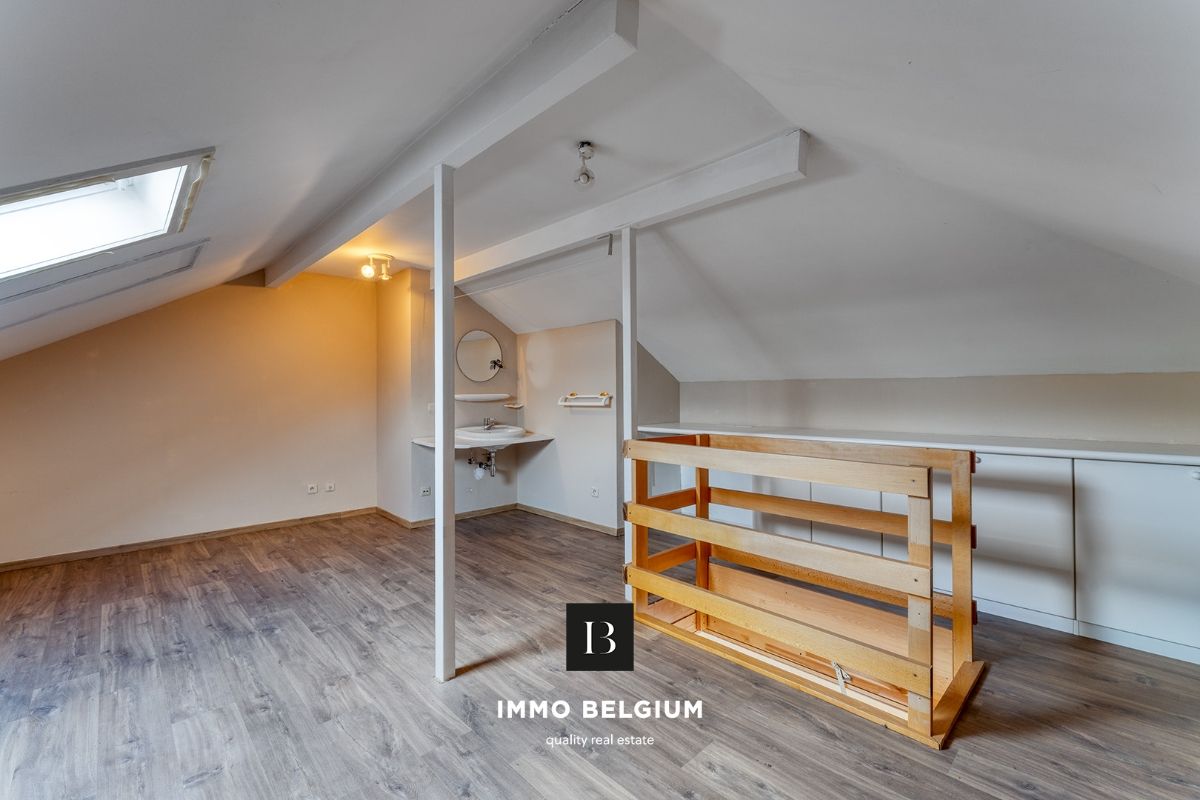 Ruim appartement met 3 slaapkamers in het centrum foto 11