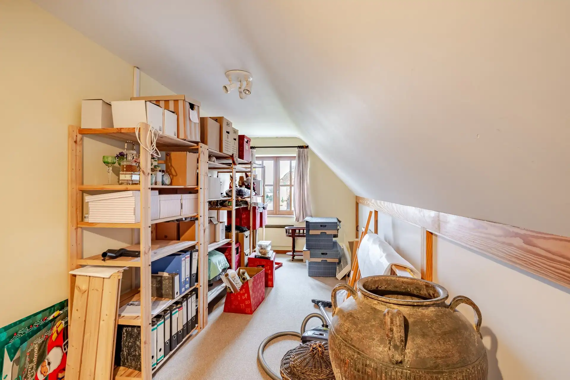 Villa met 4 slaapkamers, bureel en uitstekende bereikbaarheid in Meerbeke (Ninove) foto 19