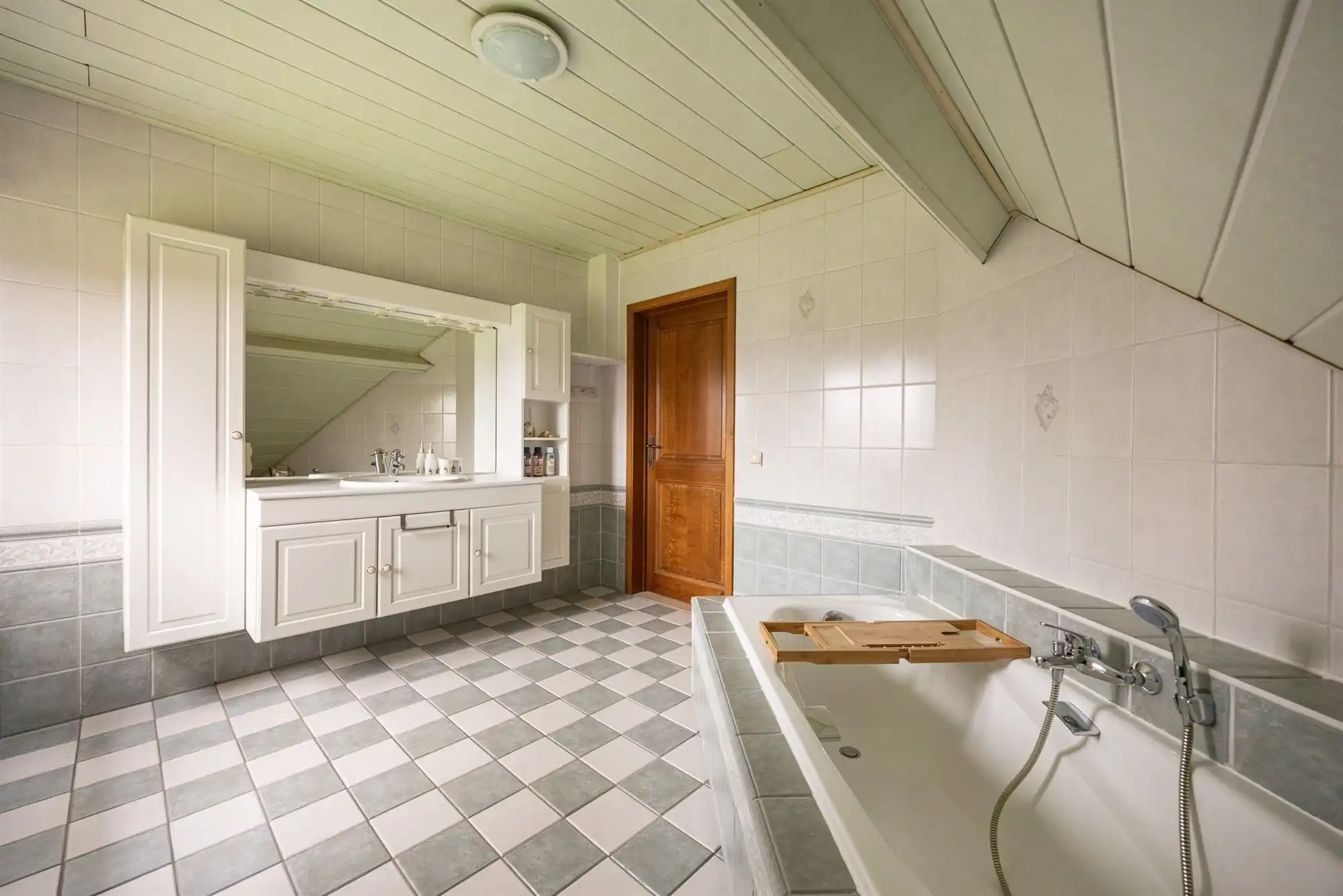 Charmante landelijke woning op toplocatie foto 10