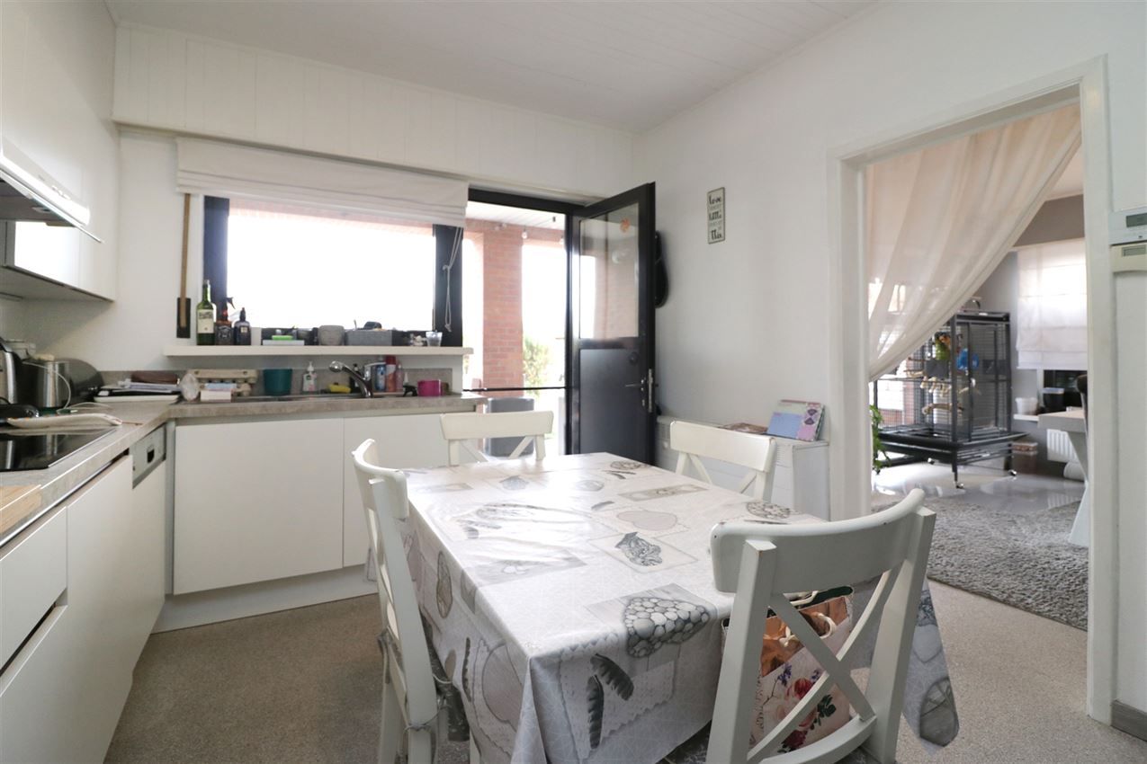 Gezellige woning, 4 slpk., inpandige garage, tuin foto 44