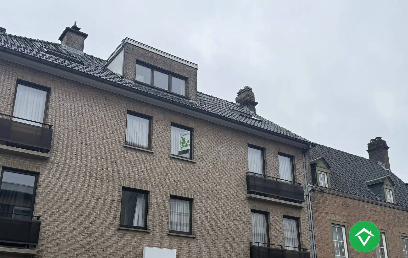 Ruim 2-slaapkamersappartement met garage in centrum Roeselare  foto 23