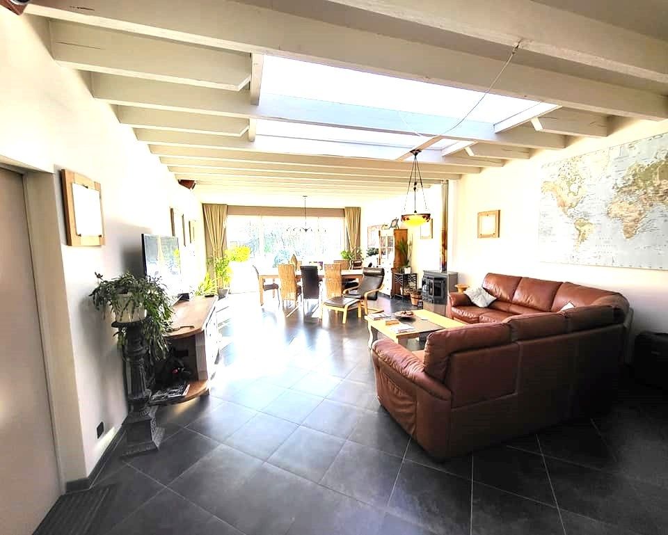 Never judge a book by it's cover... foto 2