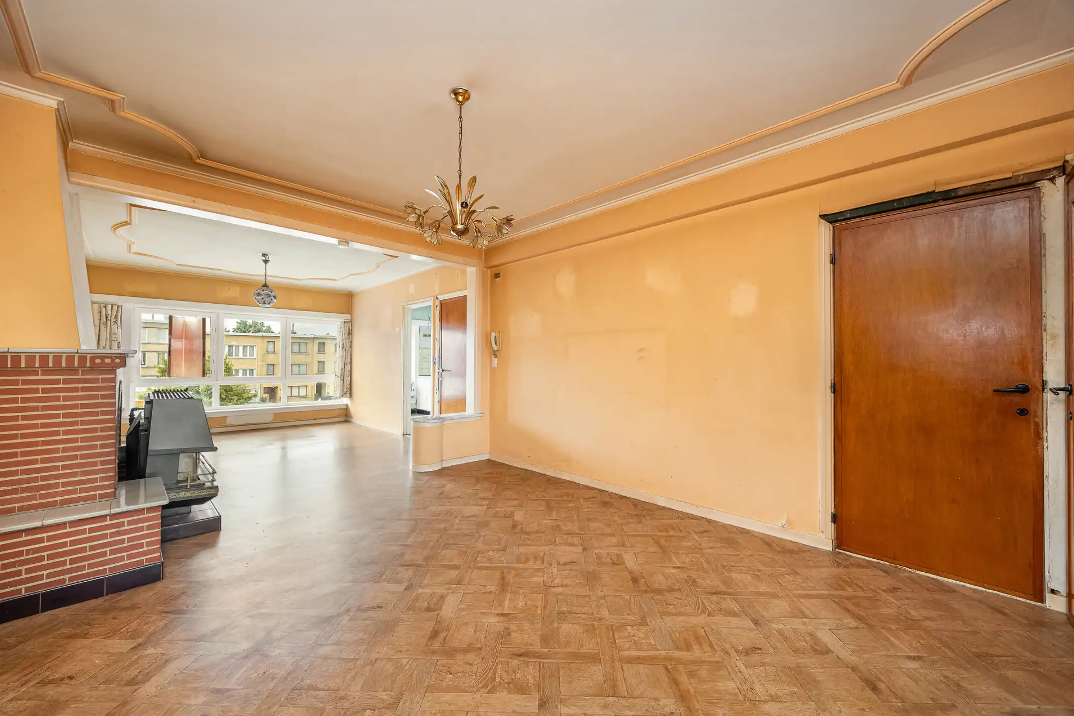 te renoveren appartement met 2 slaapkamers  foto 10