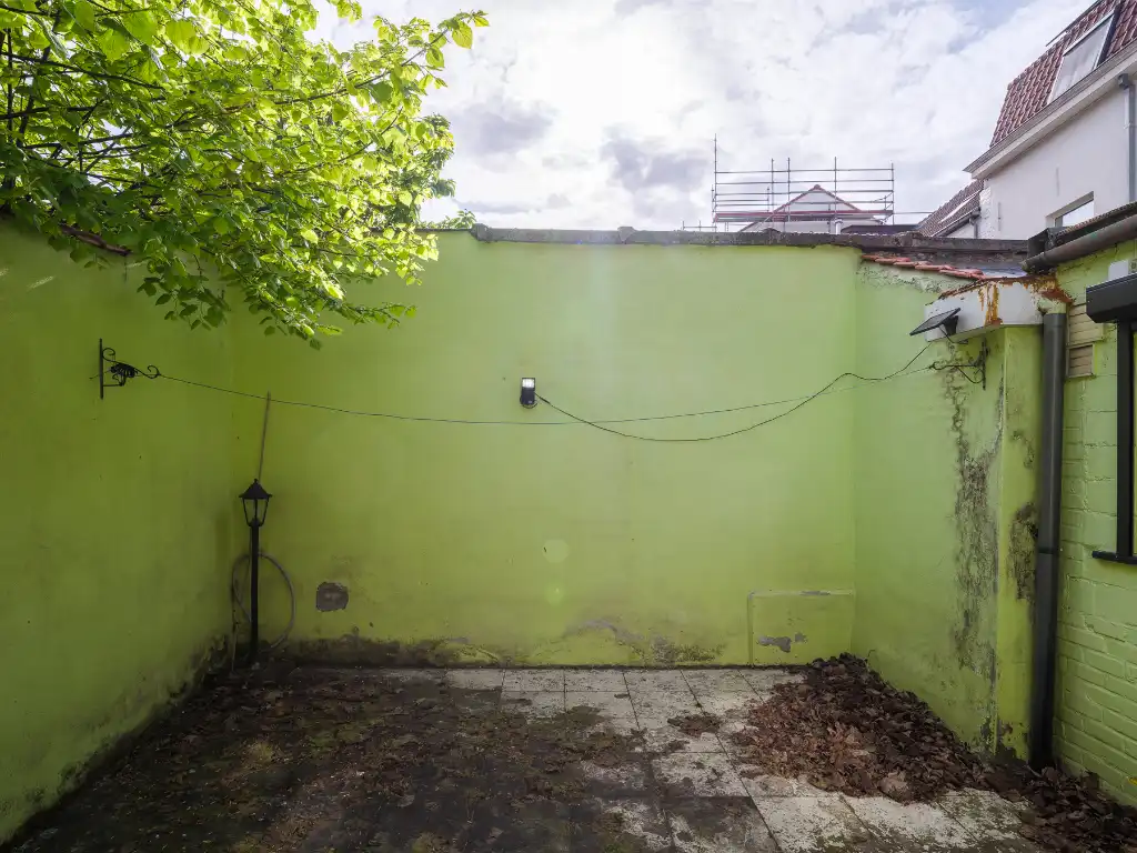 Te renoveren stadswoning met vergunning op exclusieve locatie foto 11