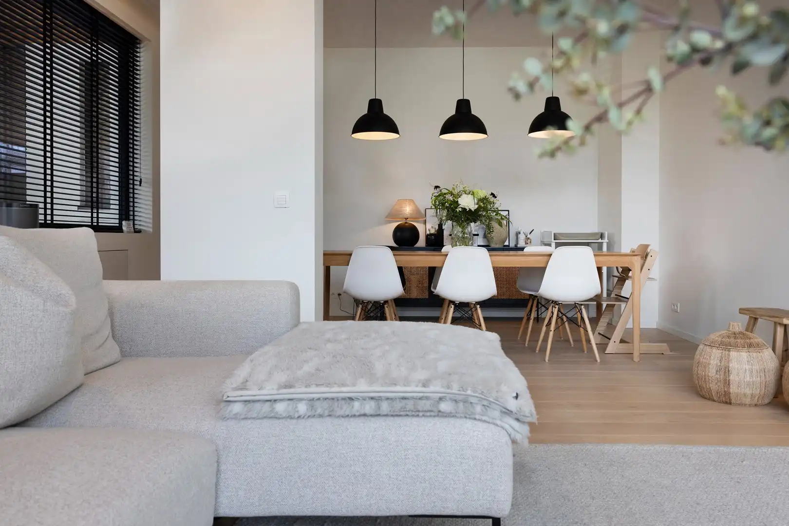 Mooi loftapp. met privé tuin en gemeenschappelijk zwembad. foto {{pictureIndex}}