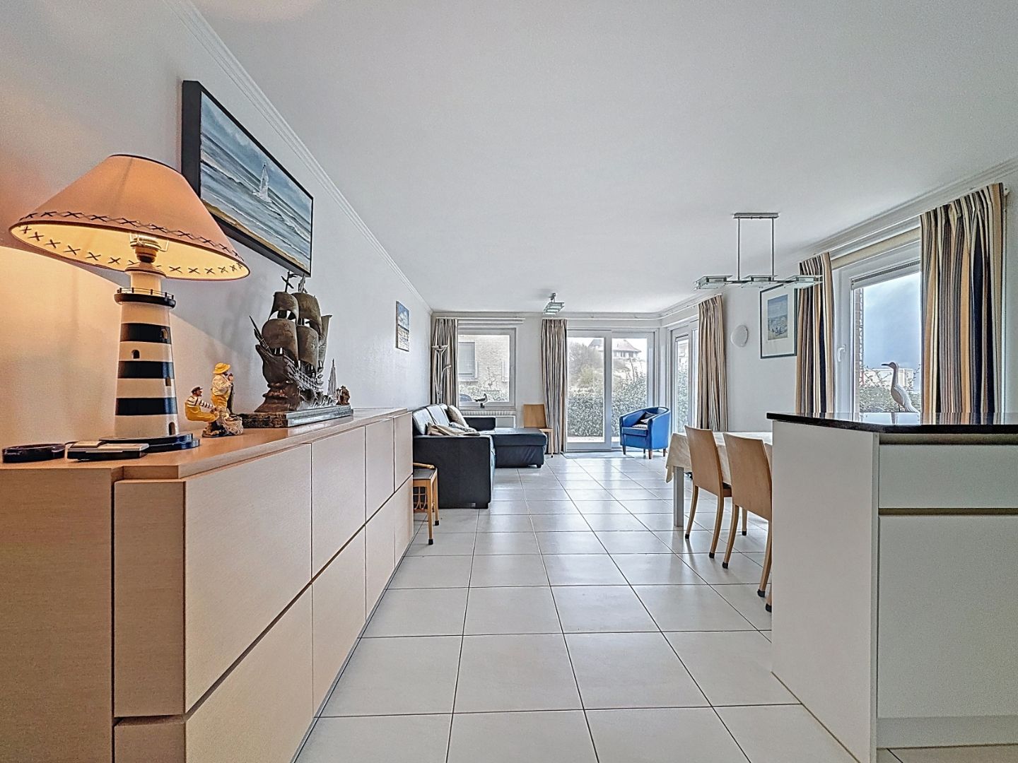 Appartement met topligging, zicht op de duinen en Mieke Hill. foto 4