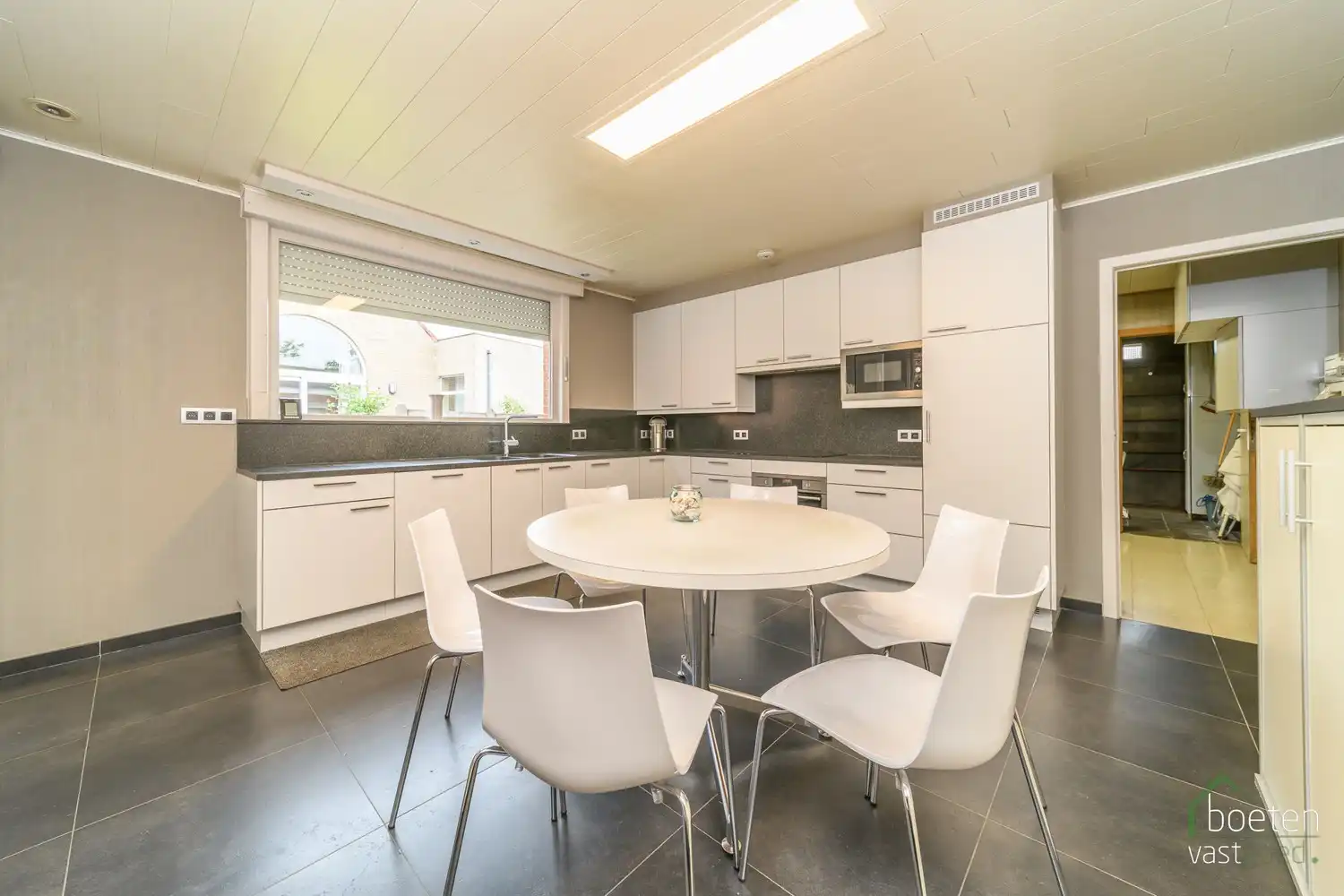Reninge: eigendom met huidige handelsbestemming (café De Pollepel), eveneens geschikt voor woongebruik, op 444m² grondopp. foto 12