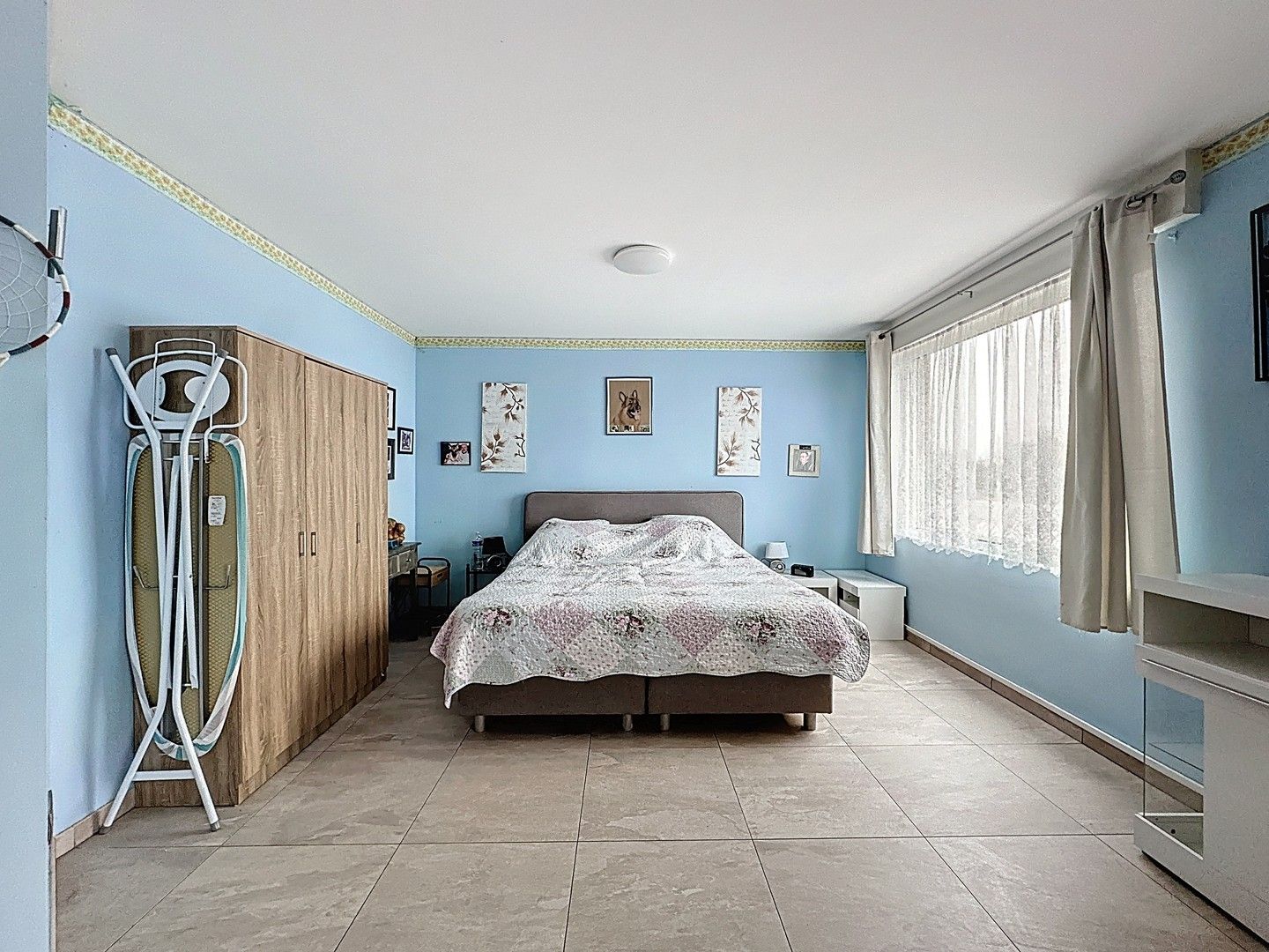 Gerenoveerde woning met grote tuin. foto 6