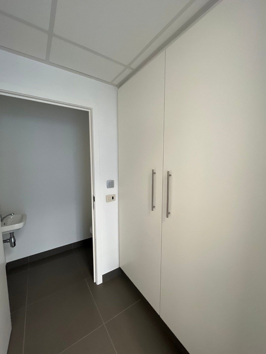Kantoorruimte op commerciële TOP-ligging foto 13
