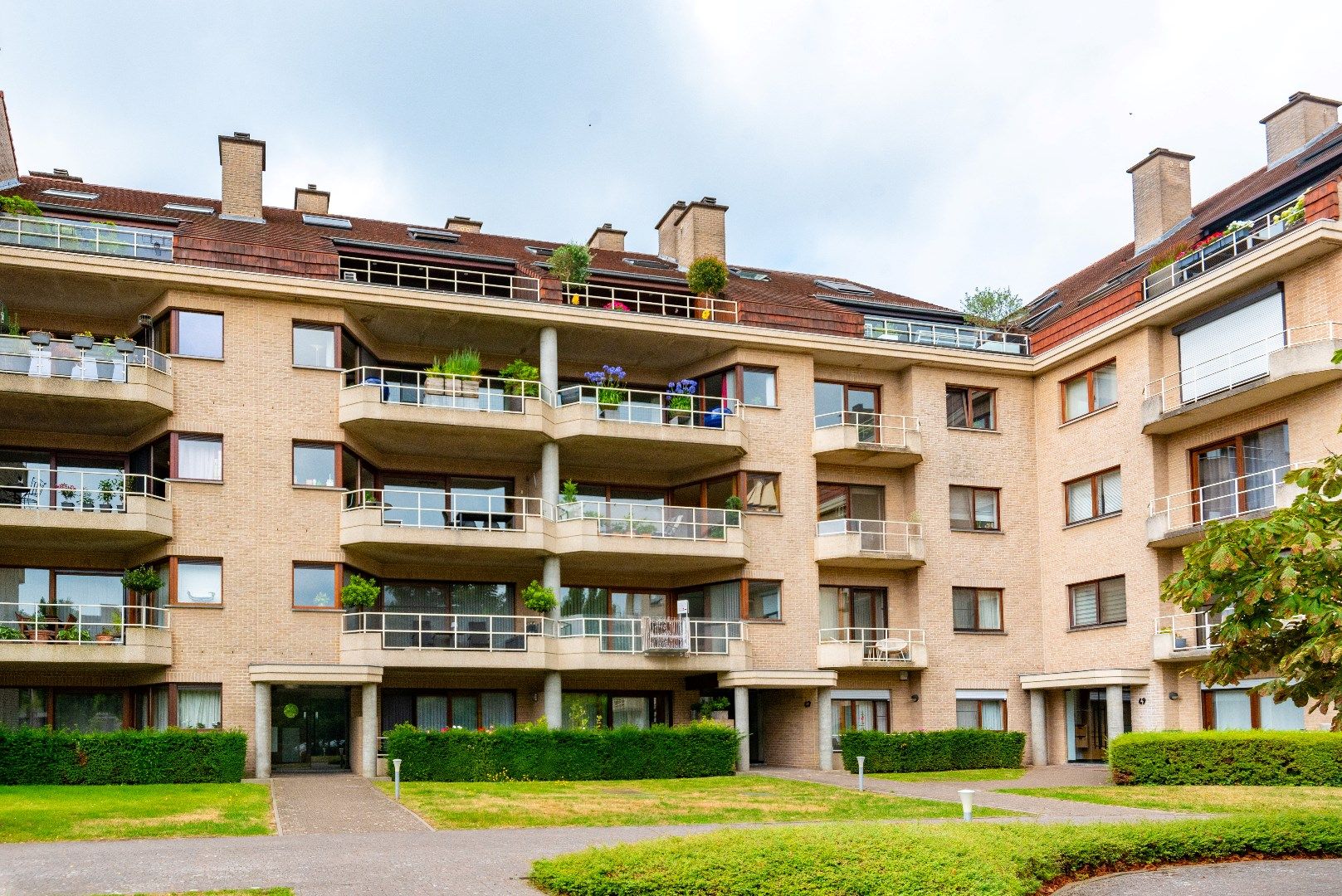 Ruim appartement met terras foto 28