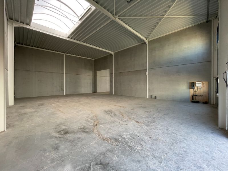 3 Nieuwbouw KMO Units van 216m² te huur op toplocatie in Evergem – Project Heermeers foto 4