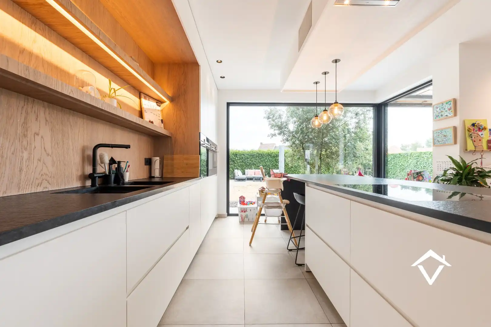 Exclusieve, energiezuinige villa met 247 m² bewoonbare oppervlakte, volledig onderkelderd en gelegen in een rustige doodlopende straat foto 10