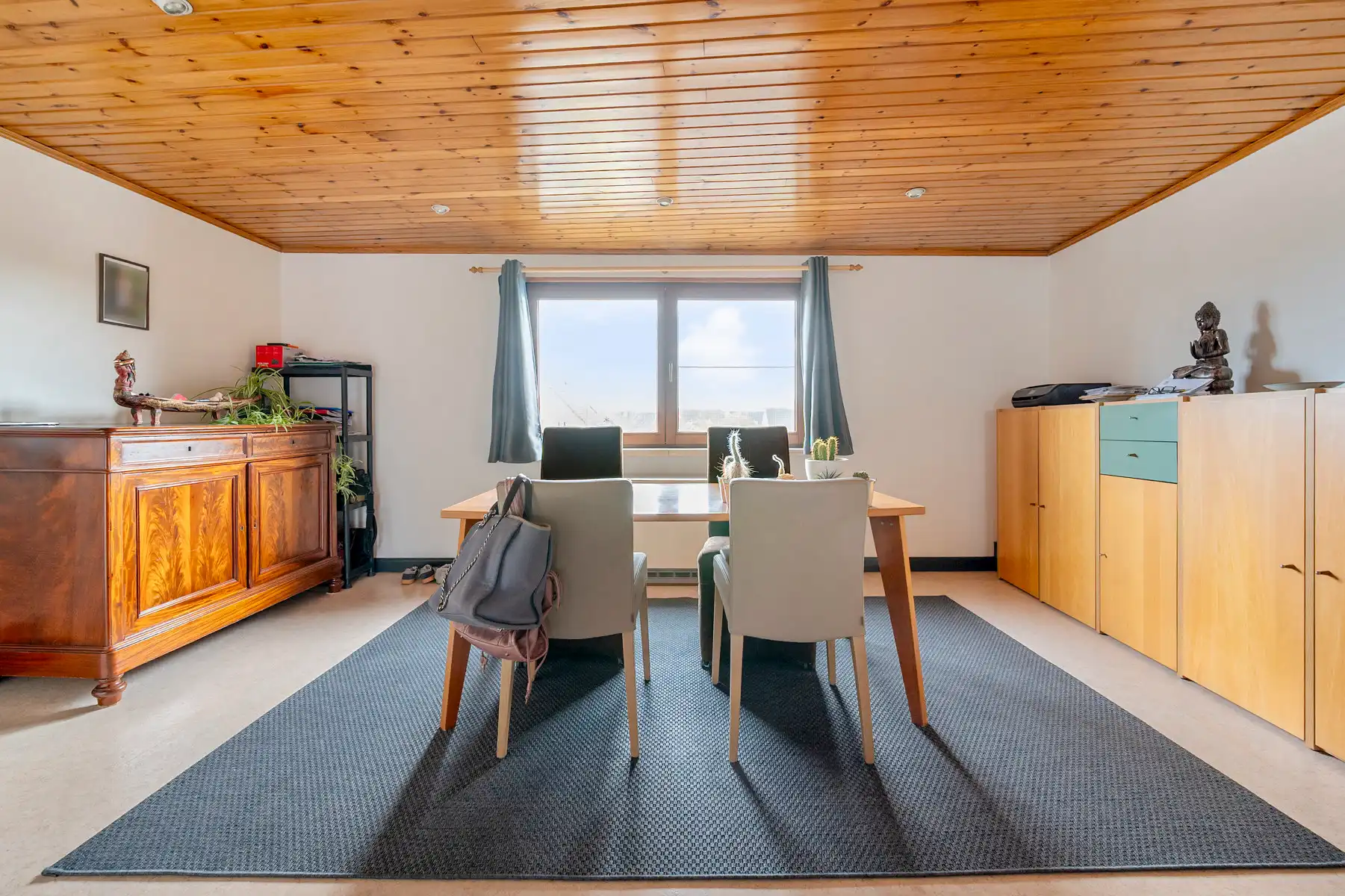 Opbrengsteigendom met 2 appartementen en handelsruimte foto 21