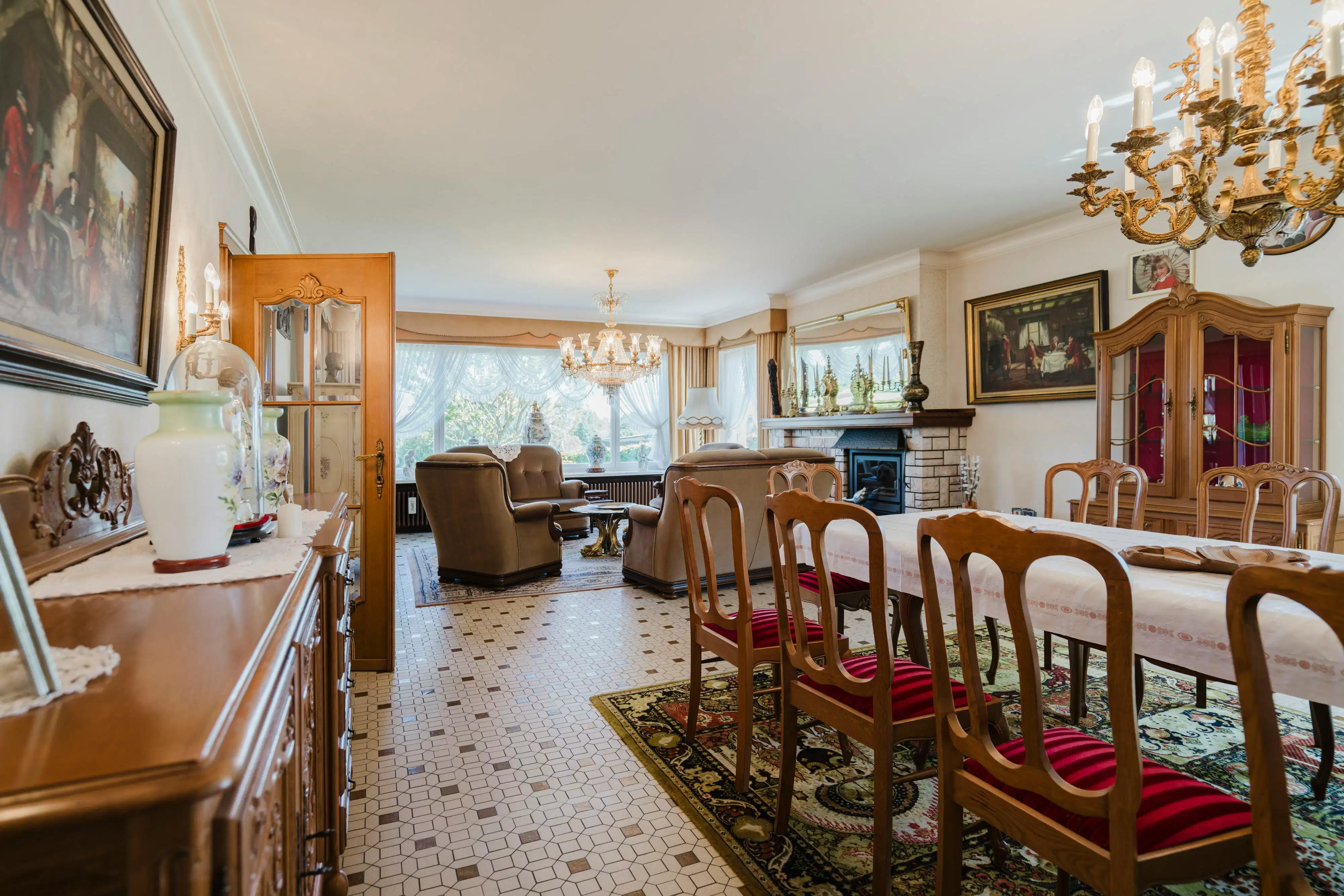 Ruime villa op 1.515 m² met groen verzicht te Otegem foto 4