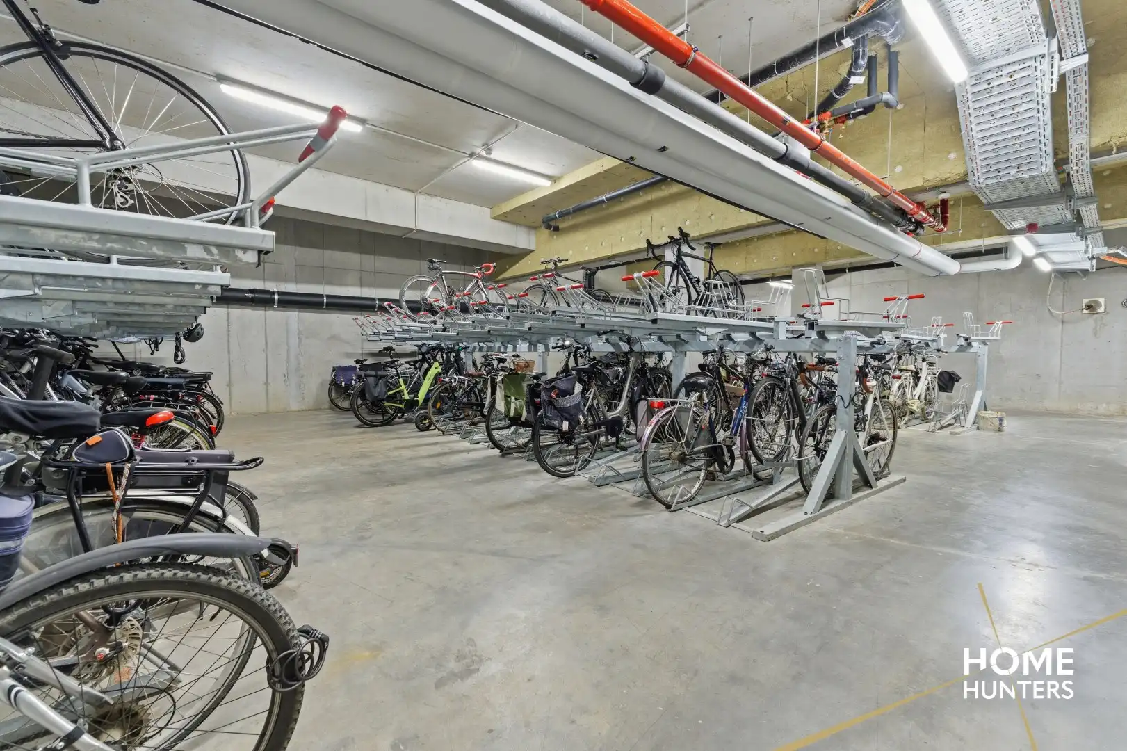 Luxe nieuwbouwappartement met ruim terras (19m²) met uiterst uniek zicht foto 24