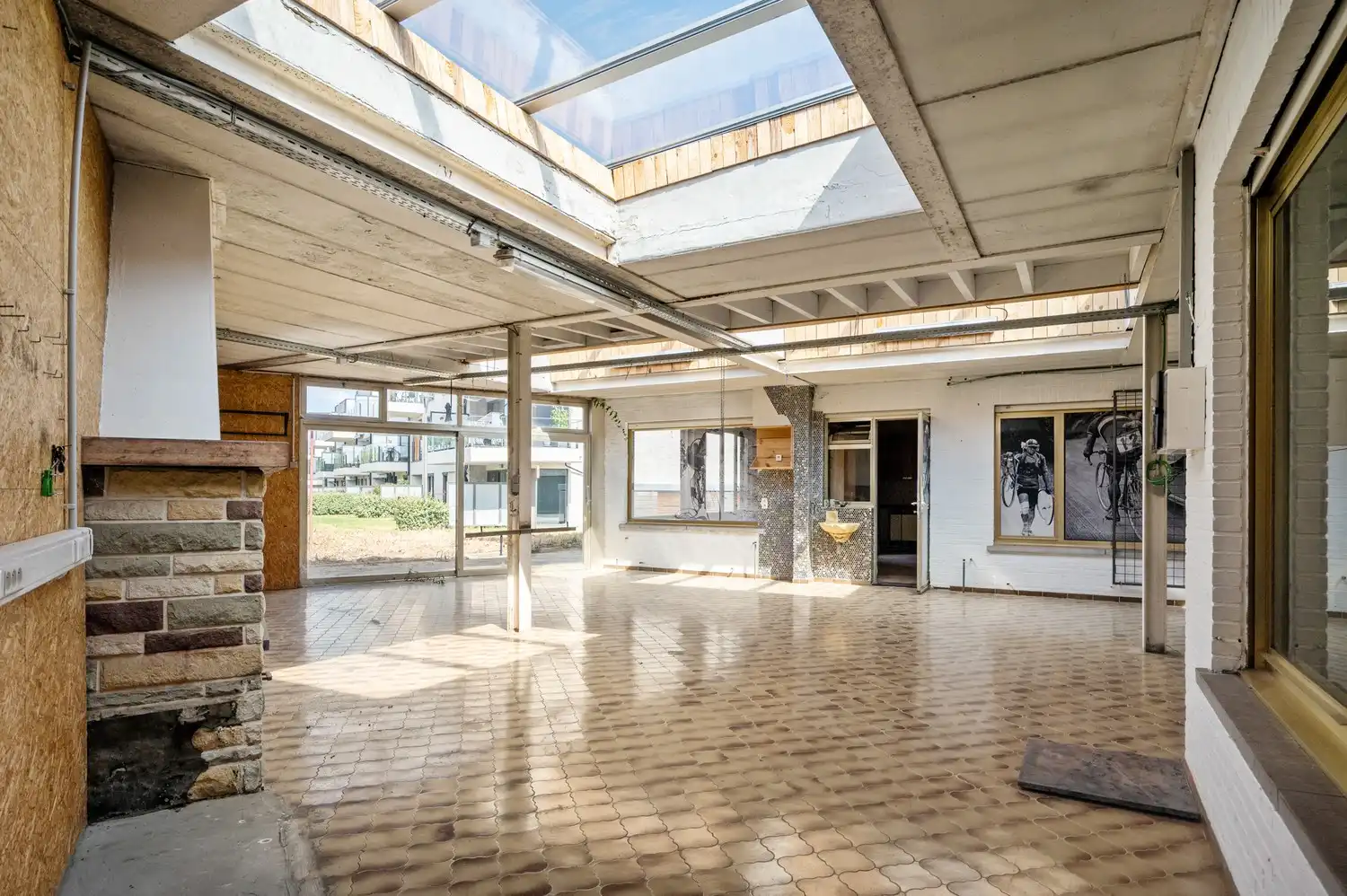 Ruim handelspand van 458 m² met woonst, garage en tuin te Duffel foto 7