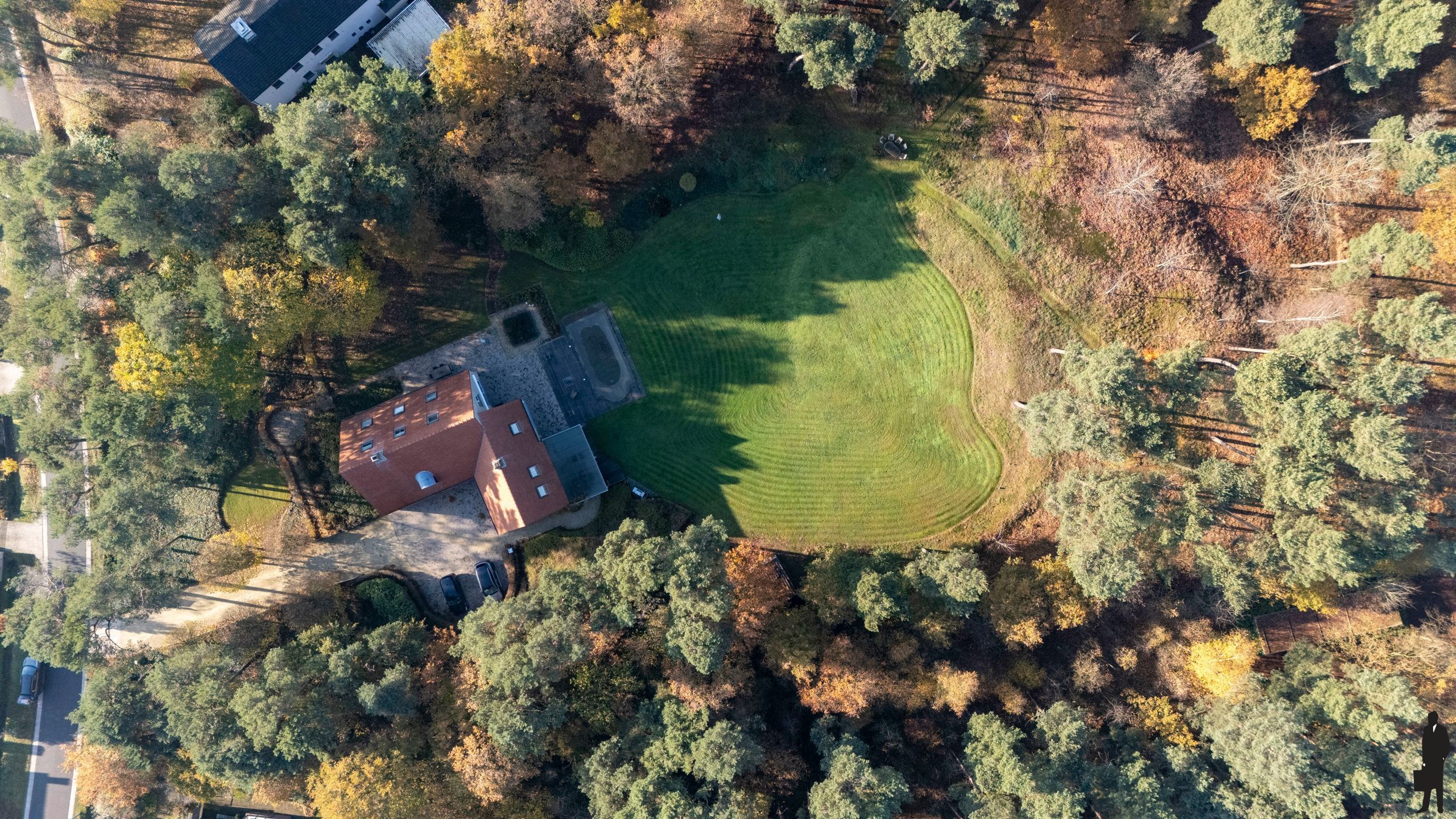 Villa met zwembad en privébos volledig omheind in Retie foto 19